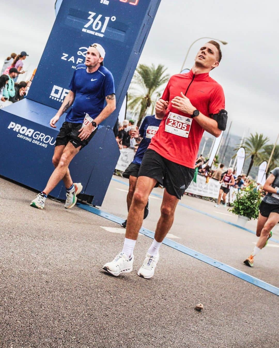 ニルス・ペテルセンさんのインスタグラム写真 - (ニルス・ペテルセンInstagram)「#Halbmarathon🏃🏼‍♂️✅ #Mallorca 🏝️」10月16日 19時21分 - nils_petersen18