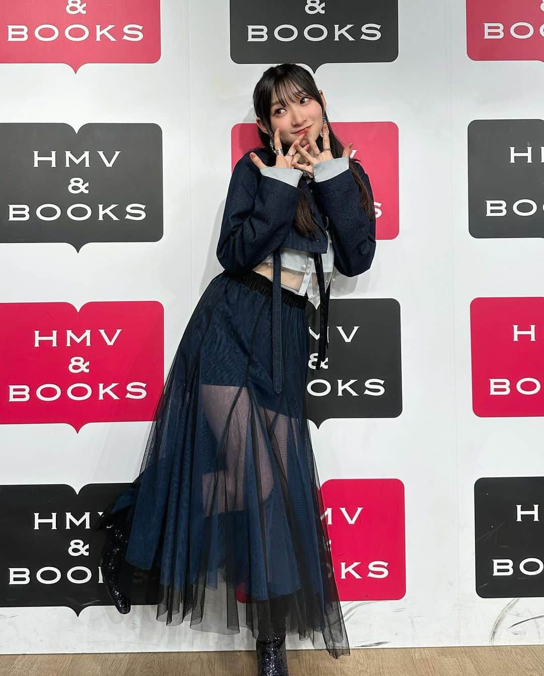 のインスタグラム：「♡  トークイベント ありがとうございました😌  #トークイベント #心斎橋 #バンビーバス」