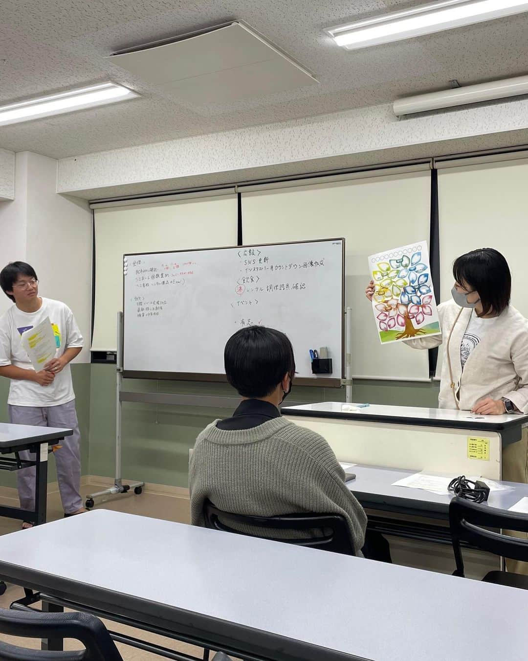 大阪ECO動物海洋専門学校さんのインスタグラム写真 - (大阪ECO動物海洋専門学校Instagram)「. 💕🦆学園祭運営委員会🌞🎶  みなさんこんにちは~！！ 学園祭運営委員です🍀🎶  去年は図書コーナーにてスタンプラリーが開催されましたが、今年はECOntestが開催されます🎉 今回はそのデザインを決めました☺️  まだ仮案ですがとっても可愛いですよね🫶💕 ECOntestでは来校者のみなさんにブースを1つ選んで投票してもらい、大阪ECO内でNo.1のブースを決めます🥇  ECOntestに参加された方には豪華景品もございますのでみなさん大阪ECO学園祭に来た際には是非参加してくださいね~😚✨  #学園祭 #運営学生 #大阪eco動物海洋専門学校#大阪eco  #動物専門学校  #動物飼育 #動物園 #水族館 #飼育員 #ドルフィントレーナー #アクアリスト #動物看護師 #トリマー #ドッグトレーナー#動物好きと繋がりたい#犬好きと繋がりたい #動物園・水族館&テクノロジー専攻 #eco自然環境クリエーター専攻 #ペットマネジメント&ホスピタリティ専攻 #動物園・動物飼育専攻 #水族館アクアリスト専攻 #ドルフィントレーナー専攻専攻 #動物看護師専攻 #ペットトリマー&エステティシャン専攻 #ドッグトレーナー専攻」10月16日 19時40分 - osaka_eco