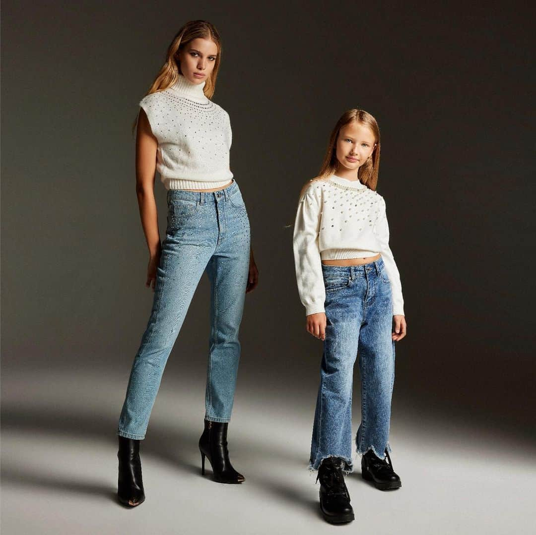 メットのインスタグラム：「Jeans made for every woman, even the little ones!  #MetJeans #MetGirl #FallWinter2023 #NewCollection #MeAndMyMetJeans」