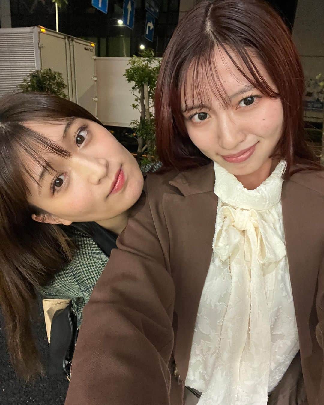 青島妃菜さんのインスタグラム写真 - (青島妃菜Instagram)「久々のかりちゃんだから沢山写真載せちゃうー！😻🤍 かりちゃんのお誕生日お祝いをしてきたよ🥂 話したい事が山のようにあって何度も脱線しながらもちゃんと話せました🤭笑 お誕生日おめでとうー！！！✨ だいすきだよー！！！💞✨」10月16日 20時03分 - hina1226_01
