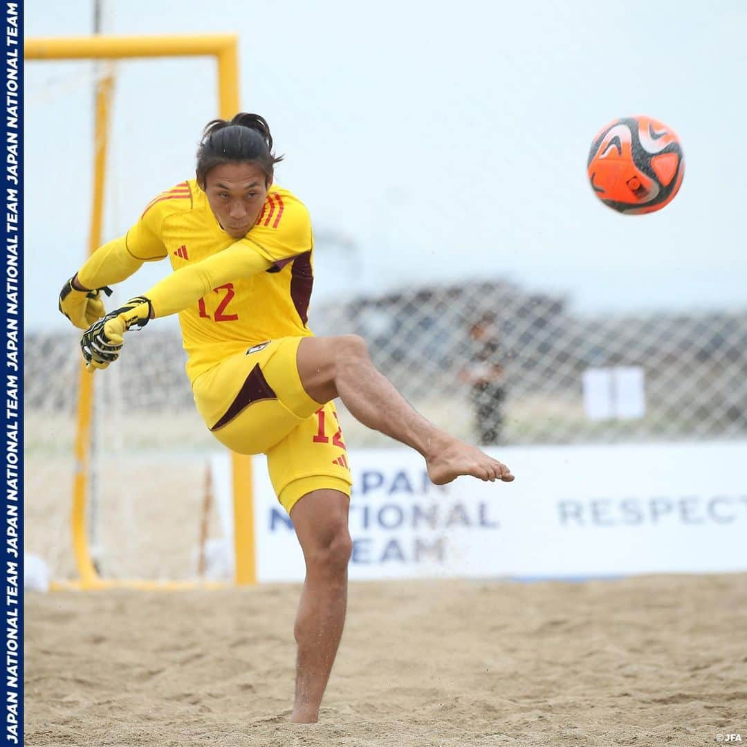 日本サッカー協会さんのインスタグラム写真 - (日本サッカー協会Instagram)「. 🔹ビーチサッカー日本代表🔹 【2023.10.13-14 Match Report✍️】  大阪府のSENNAN LONG PARK タルイサザンビーチにて、 サウジアラビア代表との国際親善試合2連戦を行い、連勝で活動を締めくくりました💪  チームは2024年2月に開幕する #ワールドカップ に向けて、引き続き準備を進めます🏖⚽️  詳しいレポートはプロフィールのJFA公式サイト『JFA.jp』から✍  #夢への勇気を #jfa #daihyo #ビーチサッカー日本代表 #ビーチサッカー #BeachSoccer #⚽️」10月16日 20時31分 - japanfootballassociation