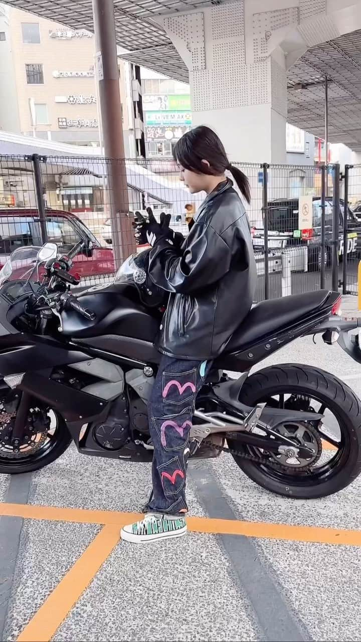 彩雪のインスタグラム：「bike life🏍️❤️  ツーリング行きたい」