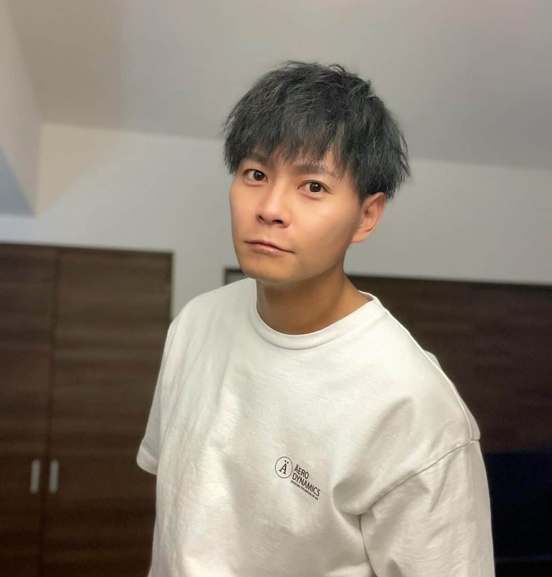 キタキュウマンのインスタグラム：「最近イケメンを磨いたからありがたく受け取れ」