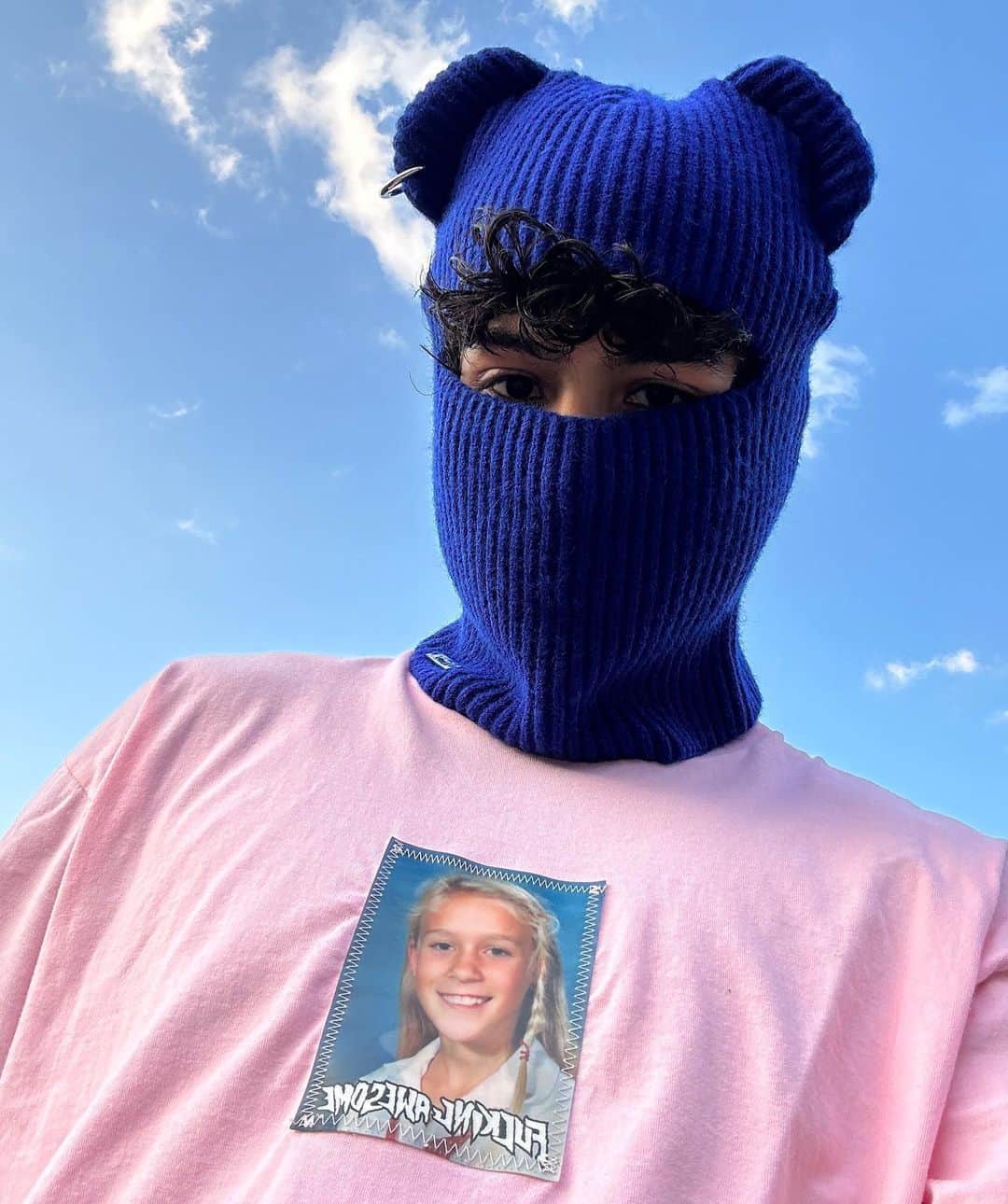 けみおのインスタグラム：「new merch drop now 💙新作グッズ発売スタート！10/23まで受注をしてるのでお見逃しなく^_^」
