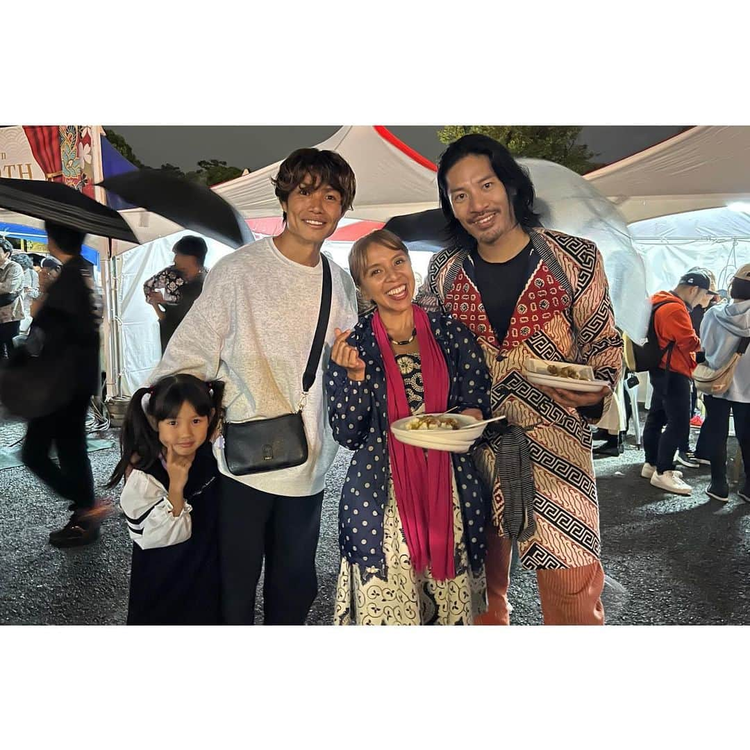 小池純輝さんのインスタグラム写真 - (小池純輝Instagram)「. 楽しかったインドネシアフェス🇮🇩🇯🇵 インドネシアの文化にほんの少しだけ触れられて色々な方とも交流出来て楽しい時間でした✨  Festival Indonesia sangat menyenangkan🇮🇩🇯🇵  Sungguh waktu yang menyenangkan untuk merasakan sedikit budaya Indonesia dan berinteraksi dengan banyak orang😊 #indonesia #indonesiafestival #jepang #junkikoike #sepakbola」10月16日 20時43分 - junki_koike