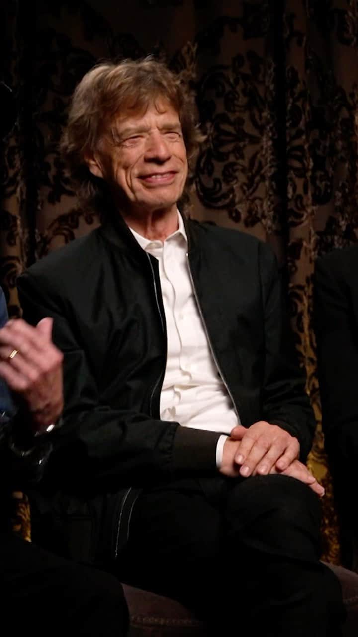 ロン・ウッドのインスタグラム：「“You won’t be able to get rid of us”: @therollingstones tell @anthonymasoncbs about using A.I. in their latest music video — and reveal whether they would ever consider performing as holograms.」