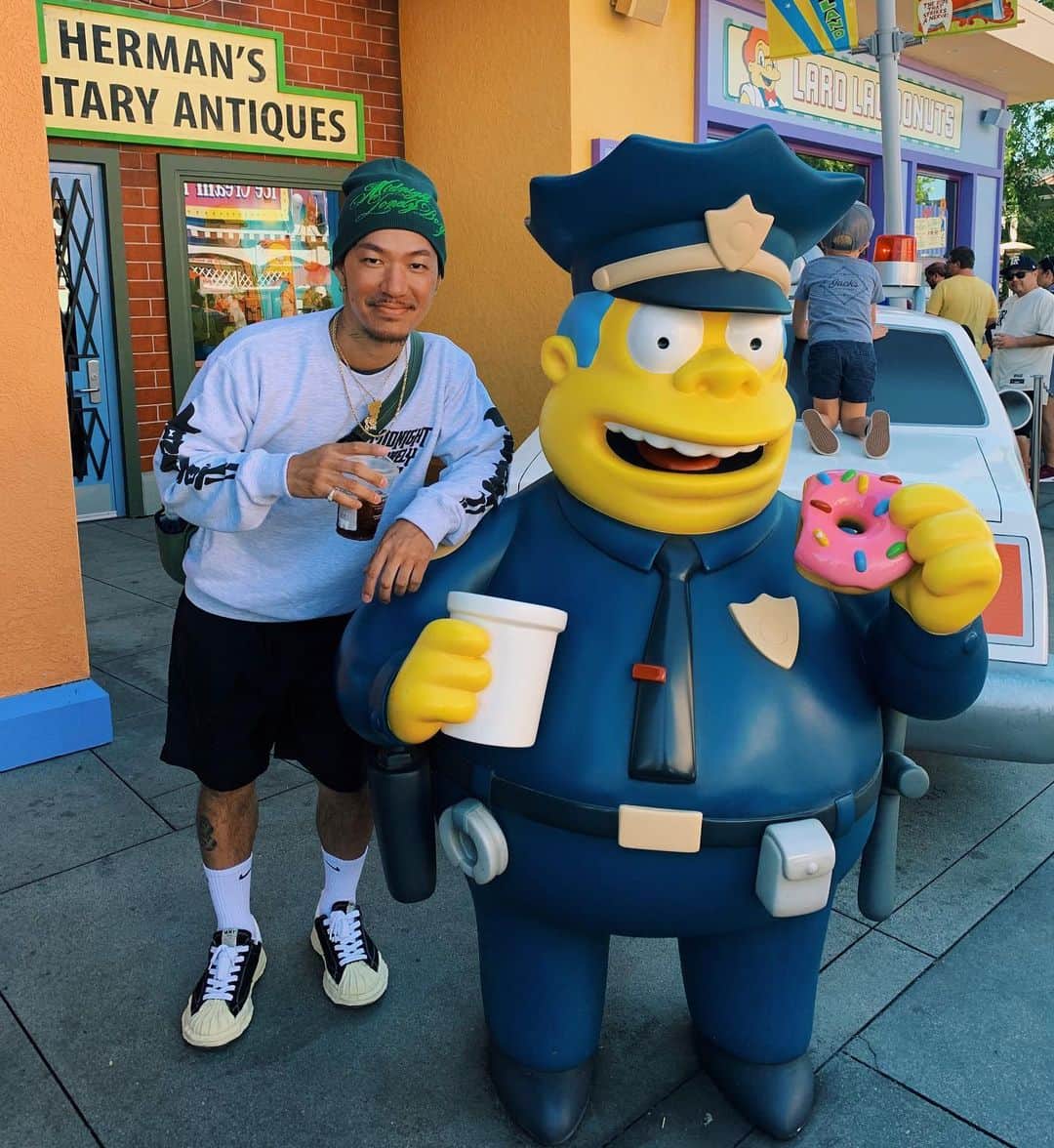 のインスタグラム：「シンプソンズ大好き人間としては最高すぎた🆙一日じゃ足りないDAY① #simpsons」