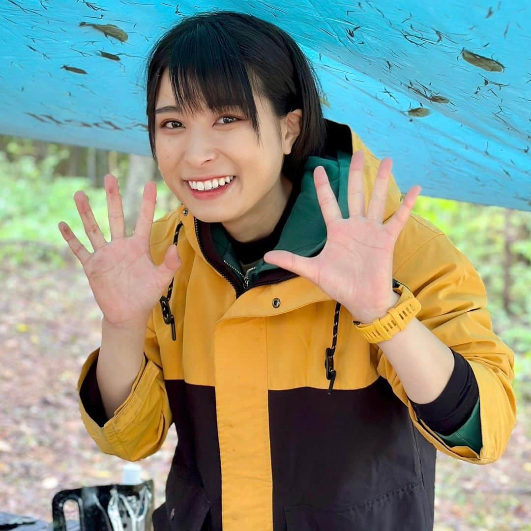 かほなんさんのインスタグラム写真 - (かほなんInstagram)「10/14(土)、10/15(日)はBE-PAL FOREST CAMP 2023にゲストで参加してきました！⛺️✨ 2年目！今年もお呼びいただきありがとうございます！  今回は防災サバイバル講座やスライドトークショーをしたよー☺️ 遊びに来てくれた方、ありがとうございました！✨ 皆がキャンプを楽しんでる空間に私もお邪魔できて、最高に楽しい2日間でした！  私が講座やスライドトークで話したことは全て経験から得たスキル、知識です！ ぜひこれからのキャンプ、サバイバル、防災にお役立て下さい！🙌  小学館さん、素敵なイベントをありがとうございました！  #PR @be_pal_official   そして！ 次のかほなんが出るイベントは10/22(日)だよー！ CAMP LINK岐阜店の2周年イベントにおります！⛺️ @camplink.gifu   イベント告知第一弾が発表されました！ 第二弾は、アレかも…‥アレかな……！？ お待ち下さい！(私もまだ全てを知らないのです😂一緒にﾜｸﾜｸﾄﾞｷﾄﾞｷしてようね…！)  秋のイベント、まだまだ盛りだくさんー！！一緒に楽しいをふやしてこー！！！😆✨  #さばいどる  #かほなん」10月16日 21時36分 - survidol_kaho