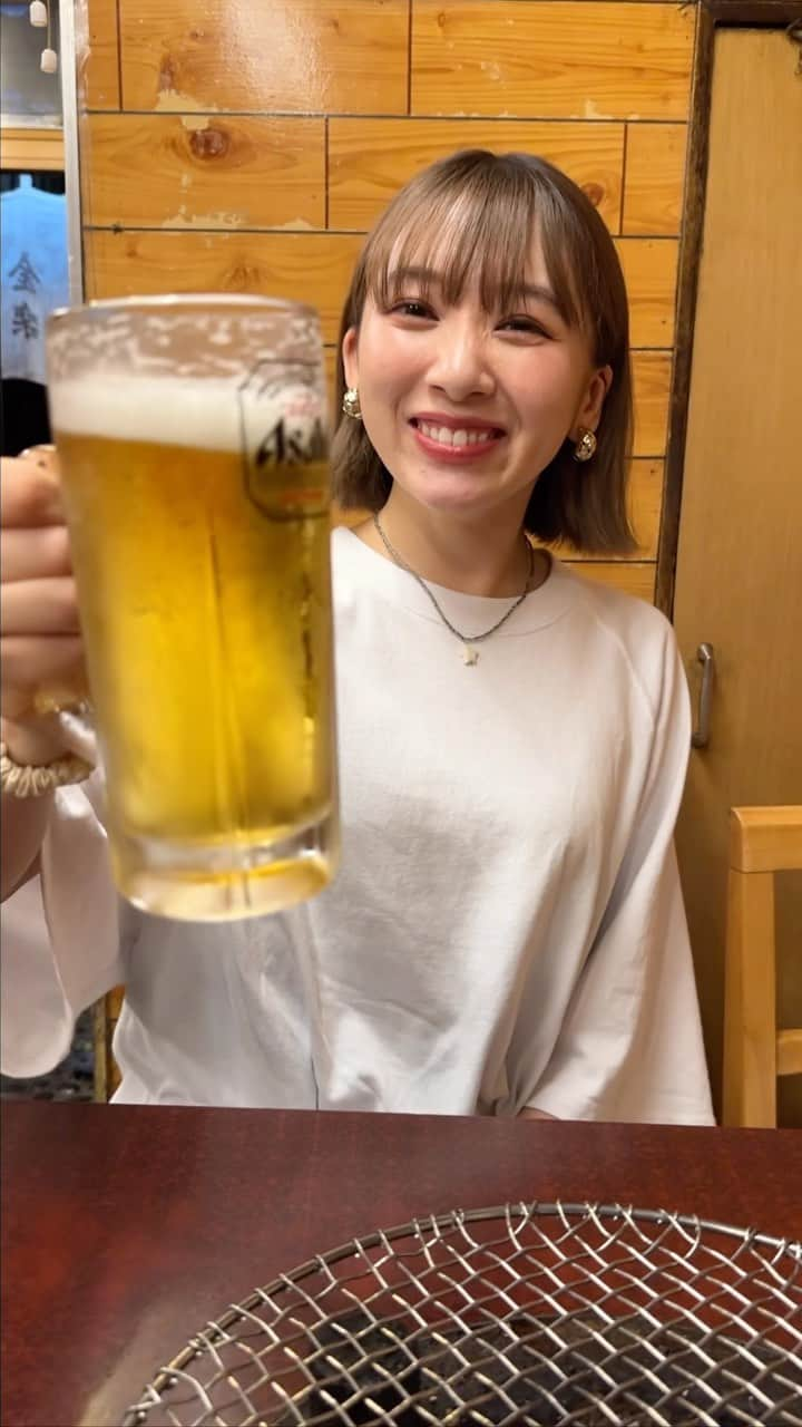 佐藤詩織のインスタグラム：「浅草の金楽さんで美味しい焼肉を食べてきました〜🥩！ なんと創業50年らしい！厚切りのお肉で最っ強でした😊 みなさんも浅草におでかけの際はぜひぜひ〜！  #焼肉 #金楽 #浅草 #浅草グルメ #浅草ランチ #浅草ディナー」