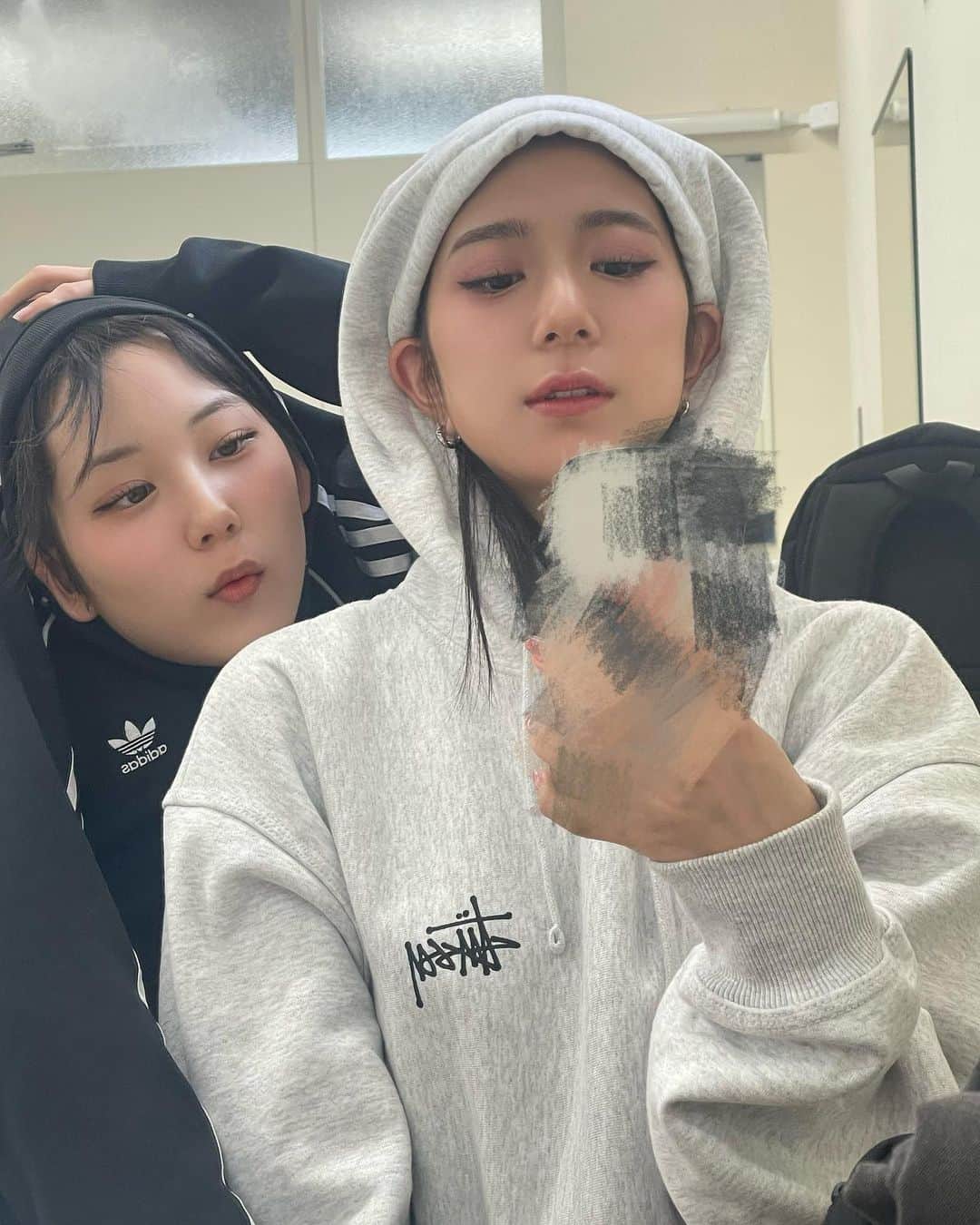 井上玲音のインスタグラム：「・ ・ オフすぎるオフショット  #井上玲音」