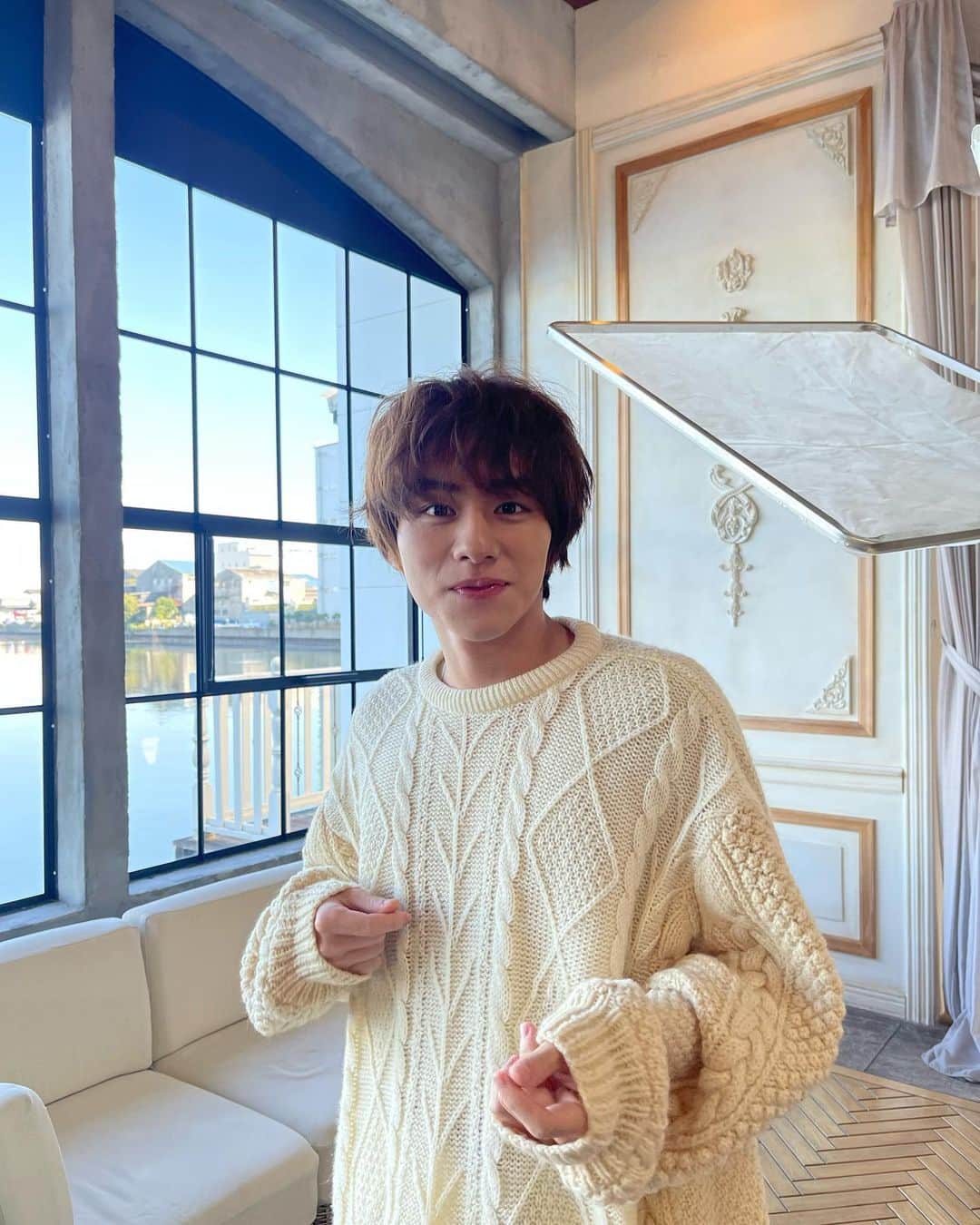 のインスタグラム：「4. What A Day🤍 .11/7」
