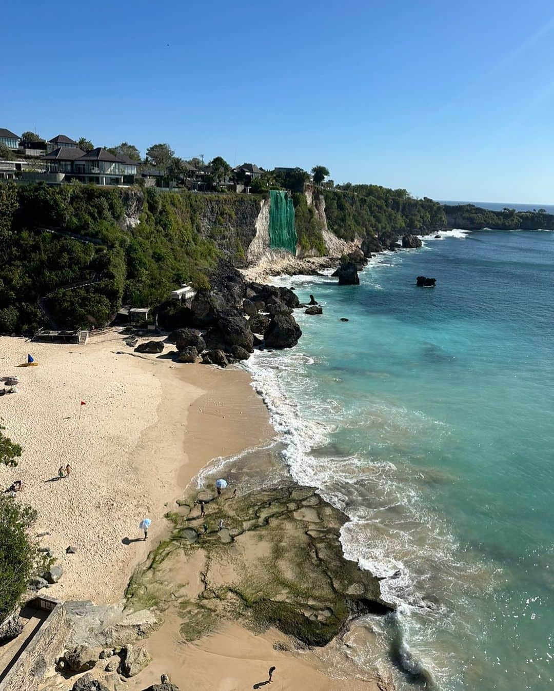 朝日奈央のインスタグラム：「in Bali 🥥  #Bali」