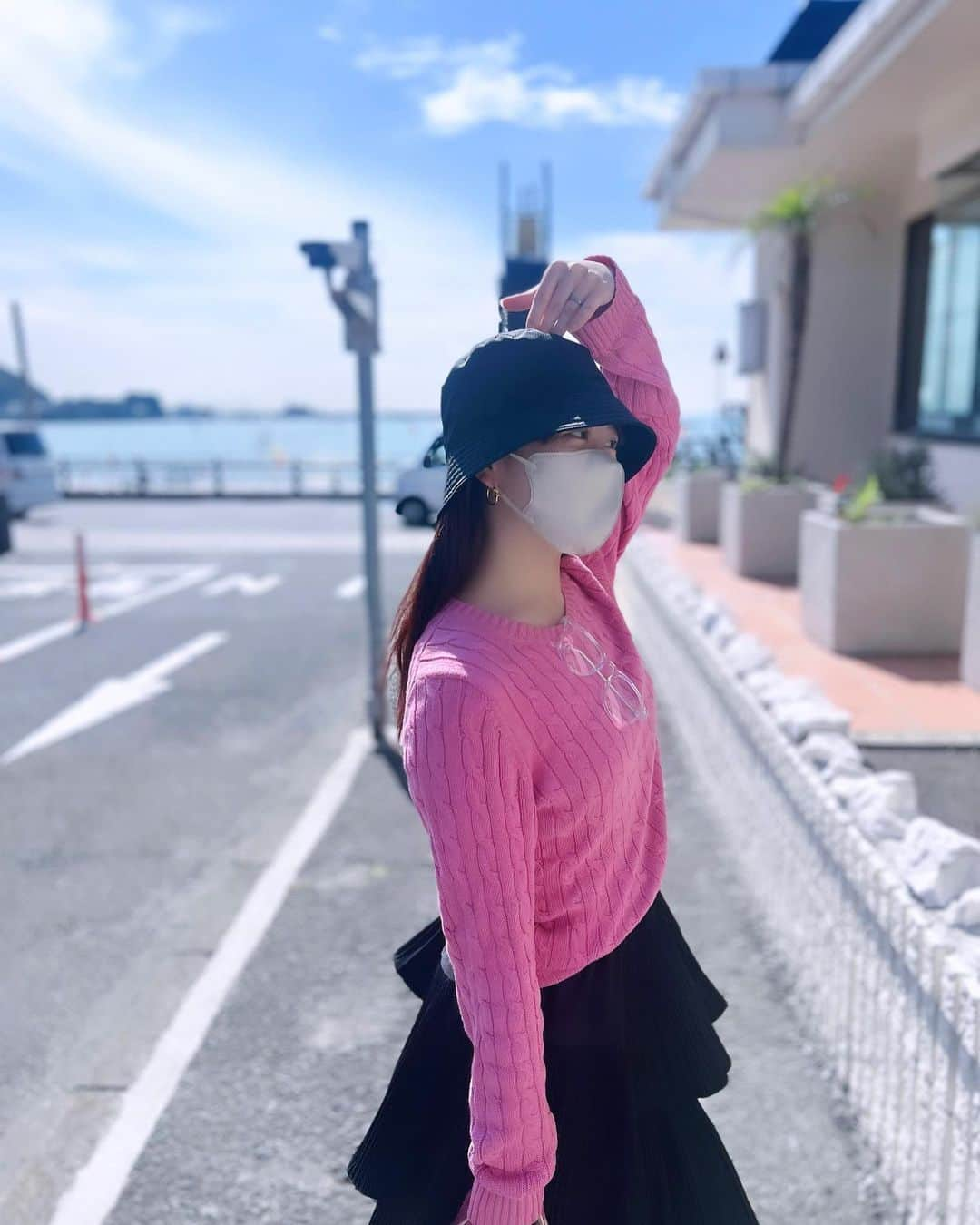 Dressy編集長 ♡miiさんのインスタグラム写真 - (Dressy編集長 ♡miiInstagram)「😈💗  オキニピンク 🙋‍♀️  #逗子 #ドライブ #下書きに7投稿分あるのに順番間違えた #最近仕事したり遊んだりしてます 🙋‍♀️ #もうすぐ忘年会の季節でもう楽しい」10月16日 21時53分 - dressy_mii