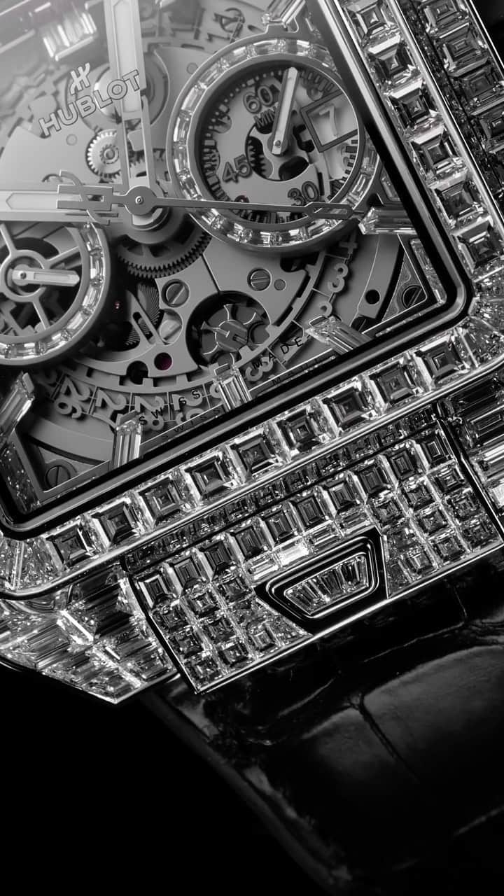 のインスタグラム：「Set with 128 baguette-cut white diamonds, the white gold case of the #SquareBangUnico High Jewellery has been meticulously crafted. #Hublot」