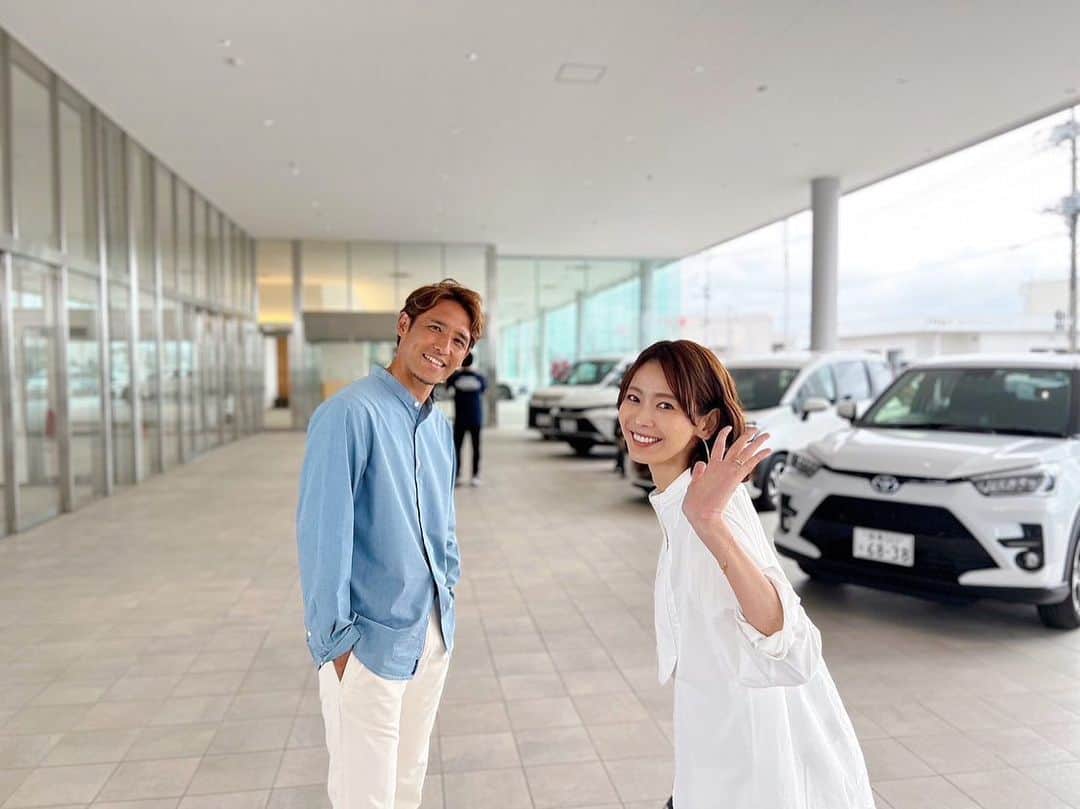 中村明花さんのインスタグラム写真 - (中村明花Instagram)「.  #群馬トヨタ さんのCM撮影の時のオフショット🚗 . トヨタの皆さんもスタッフの皆さんも和気あいあいで和やかな雰囲気にしてくれていたので、終始楽しく撮影させていただきました☺️ . . #ご縁に感謝な一日♡ #群馬トヨタ」10月16日 22時12分 - sayaka_nakamura3