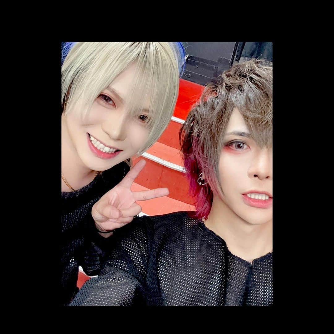 優のインスタグラム：「バグパニ8本目。「ホントノミリョク」ありがとう。 #bugpanic #acme #将吾 #buglug」