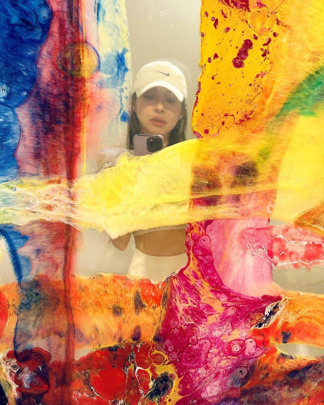 松岡李那さんのインスタグラム写真 - (松岡李那Instagram)「✨🖼️👩🏻‍🎨🎨 #art #artgallery  #毎日投稿challenge  @linahxoxo 💕 #香港観光」10月16日 22時47分 - linahxoxo