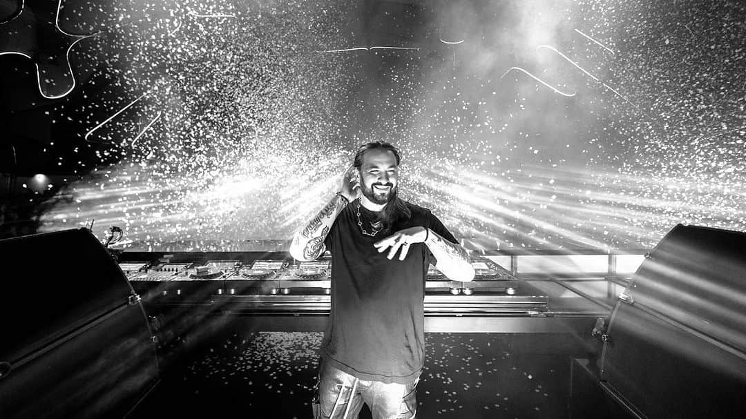 スティーヴ・アンジェロのインスタグラム：「I had a lot of fun last night! Thank You @larocclub and happy birthday! Always good to see my brothers @sunneryjamesryanmarciano and all the fans!! Can’t wait to come back to Brazil! We Love you all!」