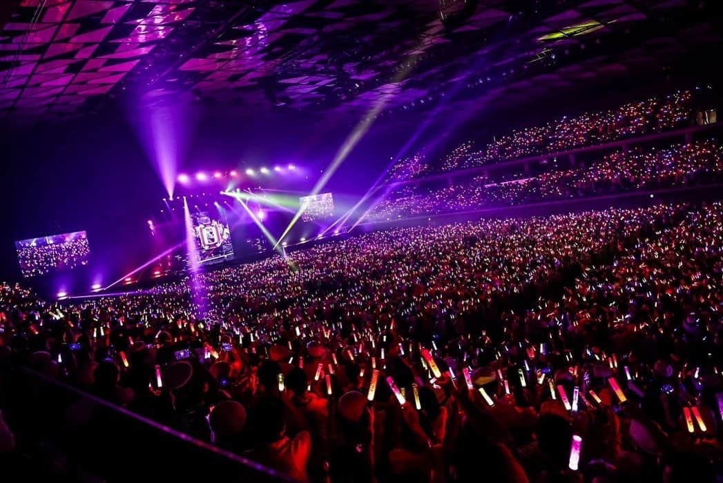 玉井詩織さんのインスタグラム写真 - (玉井詩織Instagram)「👑 15th Anniversary Tour 『QUEEN OF STAGE』 本当にありがとうございました☺️✨  たくさんの出会いに感謝です…！  #QUEENOFSTAGE #15thAnniversaryTour #momoclo」10月16日 22時51分 - shioritamai_official