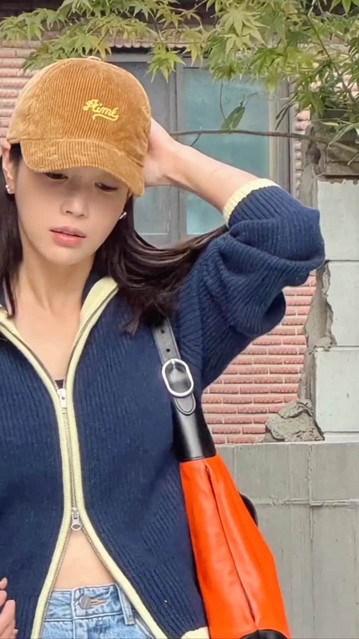 キ・ウンセのインスタグラム：「연습으로 만들어 본건데  그냥 올려져 버림 담엔 더 잘 만들어  보는 걸로요 💜굿밤요 . . #kiootd🌿 #ootd」