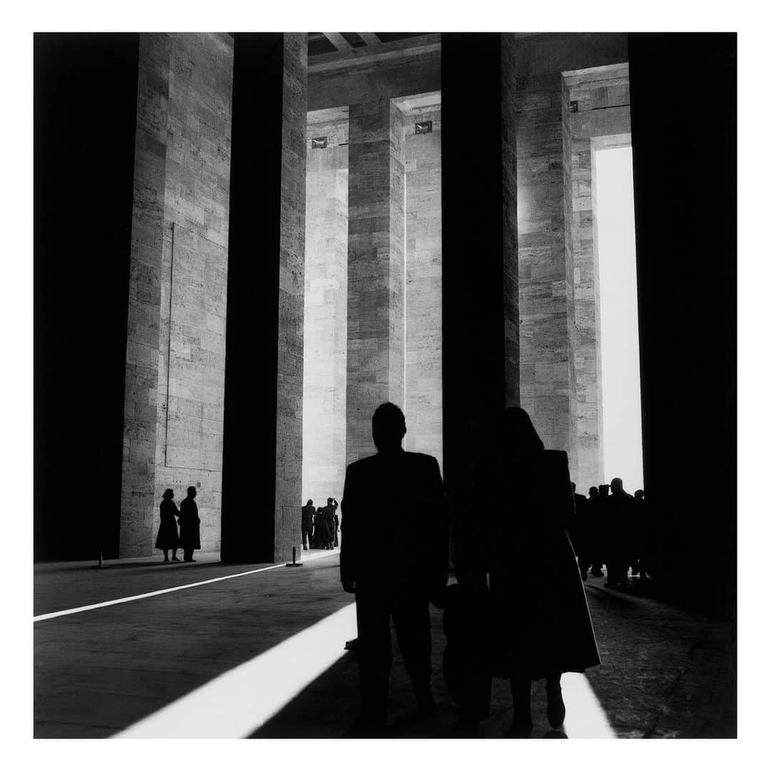 Magnum Photosさんのインスタグラム写真 - (Magnum PhotosInstagram)「“Photography is about light. There is nothing artificial about it. The magic of the moment cannot be artificially created because light comes from the sun and magnifies the small details of life.” – Larry Towell (@larrysgeneralstore)  In exploring the theme Written by Light, a selection of photographs featured in the Square Print Sale curation celebrate the authenticity of light in harmonious tandem with its counterpoint, shadow.   Guy Le Querrec captures a stream of light in the form of molten metal, bursting unapologetically from a furnace as workers heat instruments in its imposing glow.  In a testament to her faith and mission, a photo from Larry Towell sees a pilgrim lighting a candle in the Church of the Holy Sepulchre, Jerusalem, cast in a ray of light cascading from above.  A dream-like image by Erich Hartmann depicts a pillow atop a bed illuminated by a misshapen grid of light, invoking a surreal allure of repose to the viewer.  🔗 Browse the collection, curated in collaboration with @worldpressphoto, for one week only at the link in the @magnumphotos bio.  Magnum Photos and World Press Photo will be donating a portion of the profits from the sale to the International Committee of the Red Cross (ICRC).  PHOTOS (left to right):  (1) Young men under a reed roof. Torremolinos, Spain. 1951. ©  @herbert_list / Magnum Photos  (2) Atatürk Mausoleum. Ankara, Turkey. 1954. © George Rodger / Magnum Photos  (3) In church. Peki’in, Israel. 1957. © @michabaram.archive / Magnum Photos  (4) Horse and wheels. Old Delhi, India. 1966. © @raghurai.official / Magnum Photos  (5) Forges et Laminoirs steel factory in Saint-Brieuc. Côtes-d’Armor. Brittany, France. March 1973. © Guy Le Querrec / Magnum Photos  (6) Jerusalem, Israel. 1956. © Inge Morath / Magnum Photos  (7) Soldiers search bus passengers along the Northern Highway. El Salvador. 1980. © @susanmeiselas / Magnum Photos  (8) Pilgrim. Church of the Holy Sepulchre. Jerusalem. 2000. © Larry Towell (@larrysgeneralstore) / Magnum Photos  (9) Artist and photographer Mikhael Subotzky, during the 70th Magnum AGM in New York, USA. 2017. © @jeromesessini / Magnum Photos  (10) Maine, USA. 1975 © Erich Hartmann / Magnum Photos」10月16日 23時01分 - magnumphotos