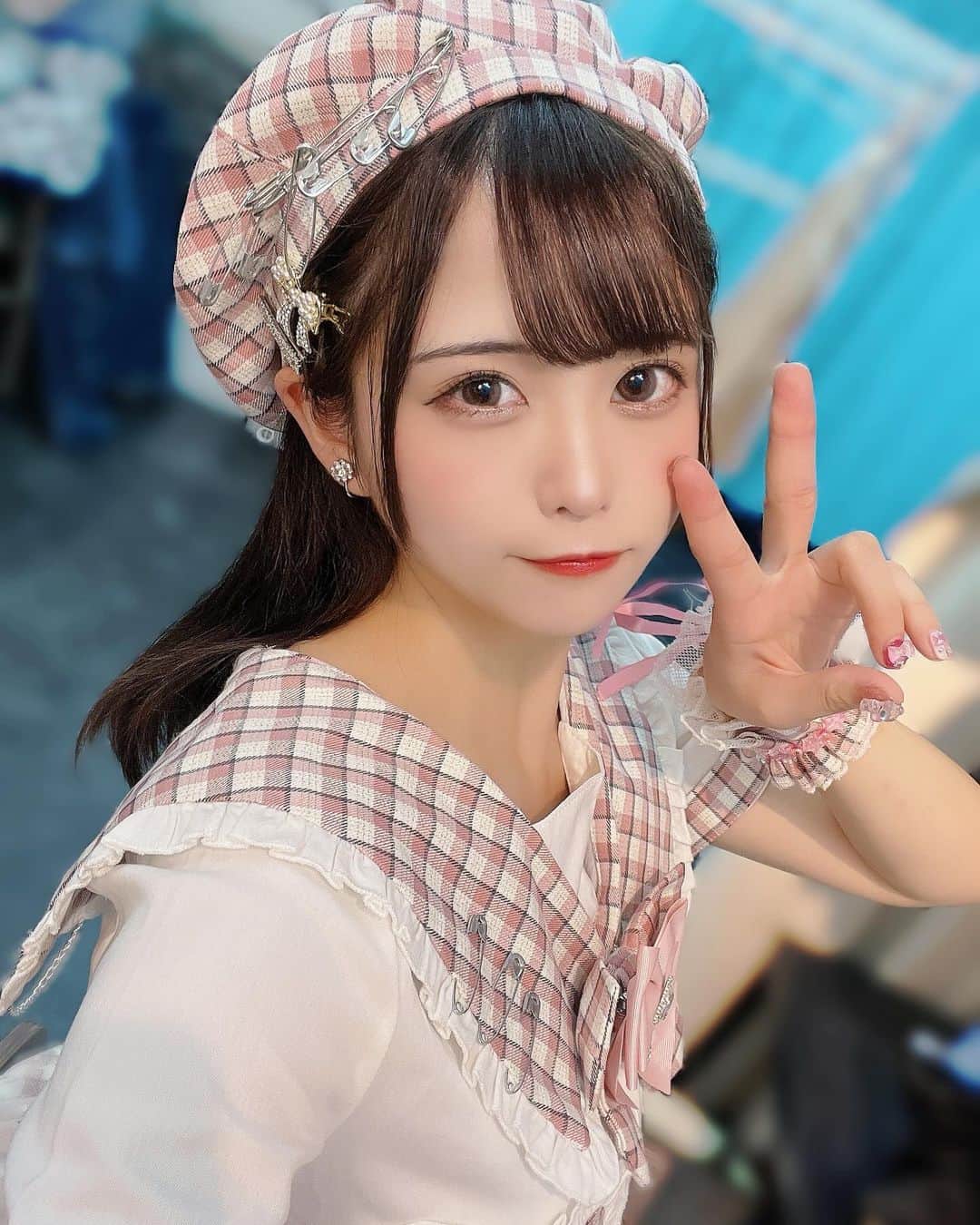 堀内玲のインスタグラム：「ソロアイドルだよ🎙️💞  ． ． #gravure #gravureidol #偶像 #偶像练习生  #グラビア #グラドル #インスタグラビア  #巨乳 #童顔 #ロリ #グラビアアイドル  #アイドル #コスプレイヤー#コスプレ #アイドル衣装 #アイドルヘア #アイドル前髪  #アイドルライブ #ピンクカラー  #bikinimodel  #bikinigirl  #japaneseidol #sexydress #selfie  #sexystyle #bikini #japanesegirl  #asianbabygirl #asianbeauty #asiangirls」