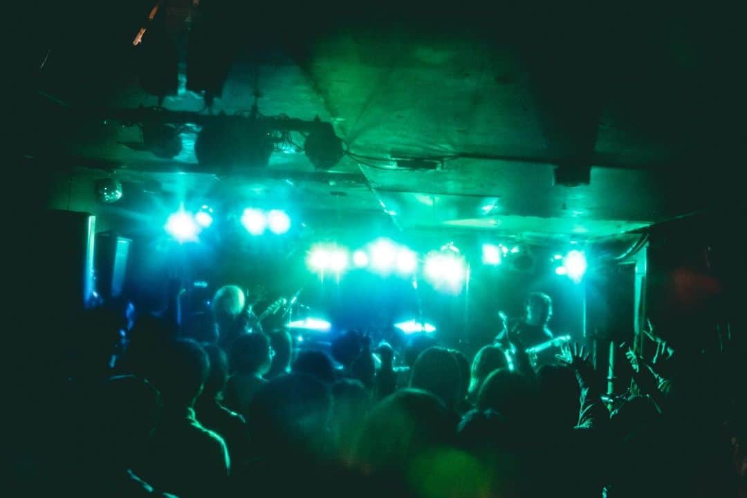 CIVILIANのインスタグラム：「2023.10.16  新宿Marble pre.「rocknomukougawa2023」  Photo by @ni__m_   setlist 1.人類教ノスゝメ 2.犬になりたい 3.イエスタデイワンスモア 4.わらけてくるわ 5.せめて綺麗に 6.セントエルモ 7.さよなら以外 8.僕だけの真相 9.覚えていようと思ったよ 10.完璧な人間 11.déclassé」