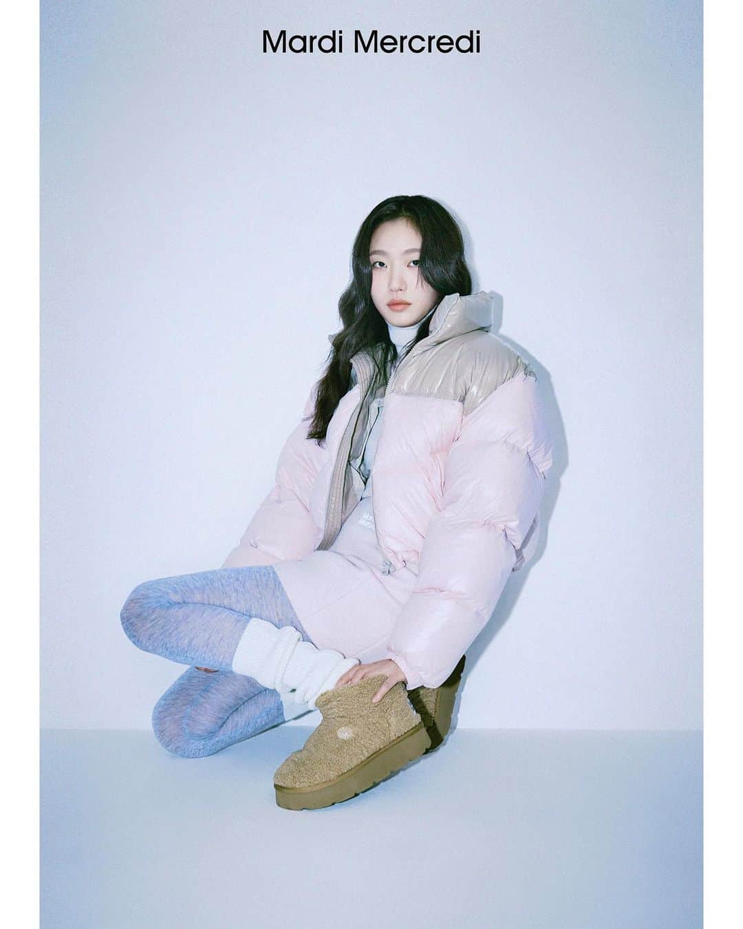キム・ゴウンのインスタグラム：「너어무 이쁜 @mardi_mercredi_official 🤍🤍🤍💎」
