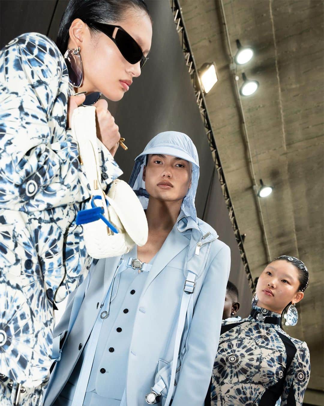 OFF-WHITE C/O VIRGIL ABLOHのインスタグラム：「fw23 Off-White™ collection titled “LUNAR DELIVERY” directed by @ibkamara   ~ now available online at off---white.com and at Off-White™ boutiques worldwide」
