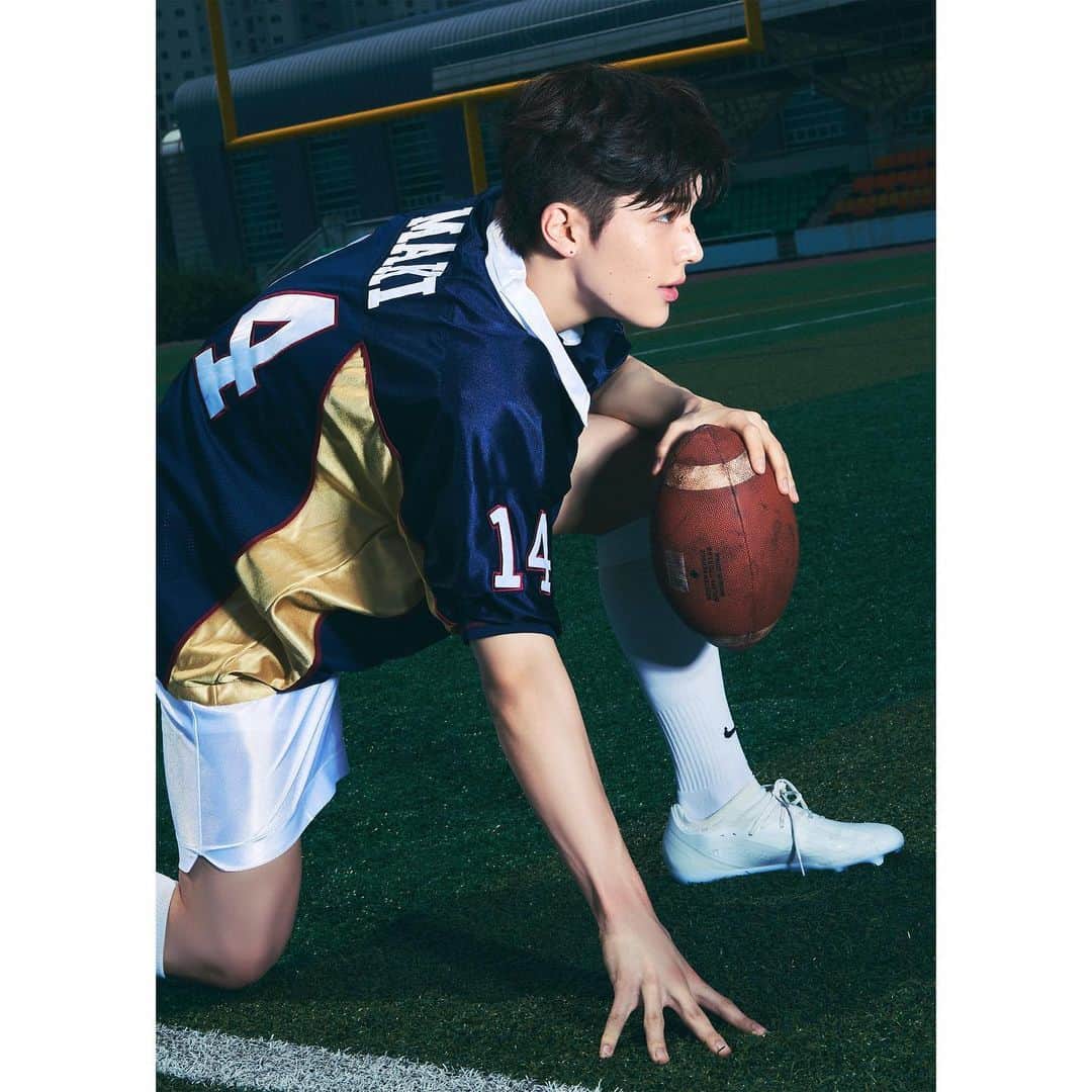 &TEAMさんのインスタグラム写真 - (&TEAMInstagram)「First Howling : NOW Concept Photo #STARTLINE #MAKI   2023.11.15 18:00 JST/KST  #andTEAM #FirstHowling_NOW」10月17日 0時08分 - andteam_official