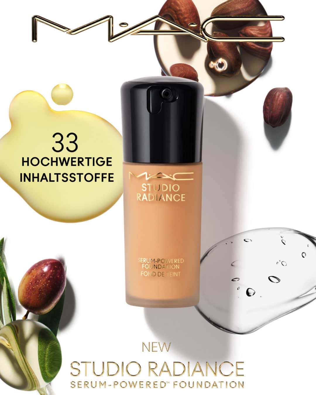 M·A·C Cosmetics Deutschlandのインスタグラム：「Unsere #MACStudioRadiance #SerumPowered Foundation besteht zu 80% aus hochwertiger Hautpflege, darunter 10% Hyaluronsäure, die Deine Haut mit reichlich Feuchtigkeit versorgt. 💦 Die einzigartige Formel enthält außerdem die Kräfte von Superfoods wie Oliven- und Jojobaöl, die Deine Haut besonders pflegen. Als zusätzliches Highlight schützt ein reichhaltiger Anteil an Vitamin E Deine Haut vor Umweltverschmutzung und blauem Licht. Mach Dich bereit für Komplimente zu Deiner Haut statt über Dein Make-up!🔥 #maccosmetics」