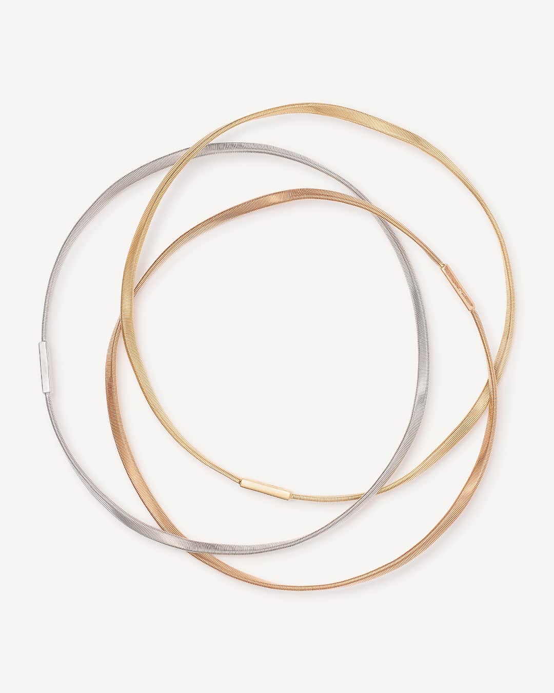 マルコ ビチェゴのインスタグラム：「A classic yet contemporary take on a gold bangle with diamonds for some brilliant shine, the Marrakech bangles are certain to catch the eye with an elegant and timeless design.  #marcobicego #jewelry #gold #madeinitaly」