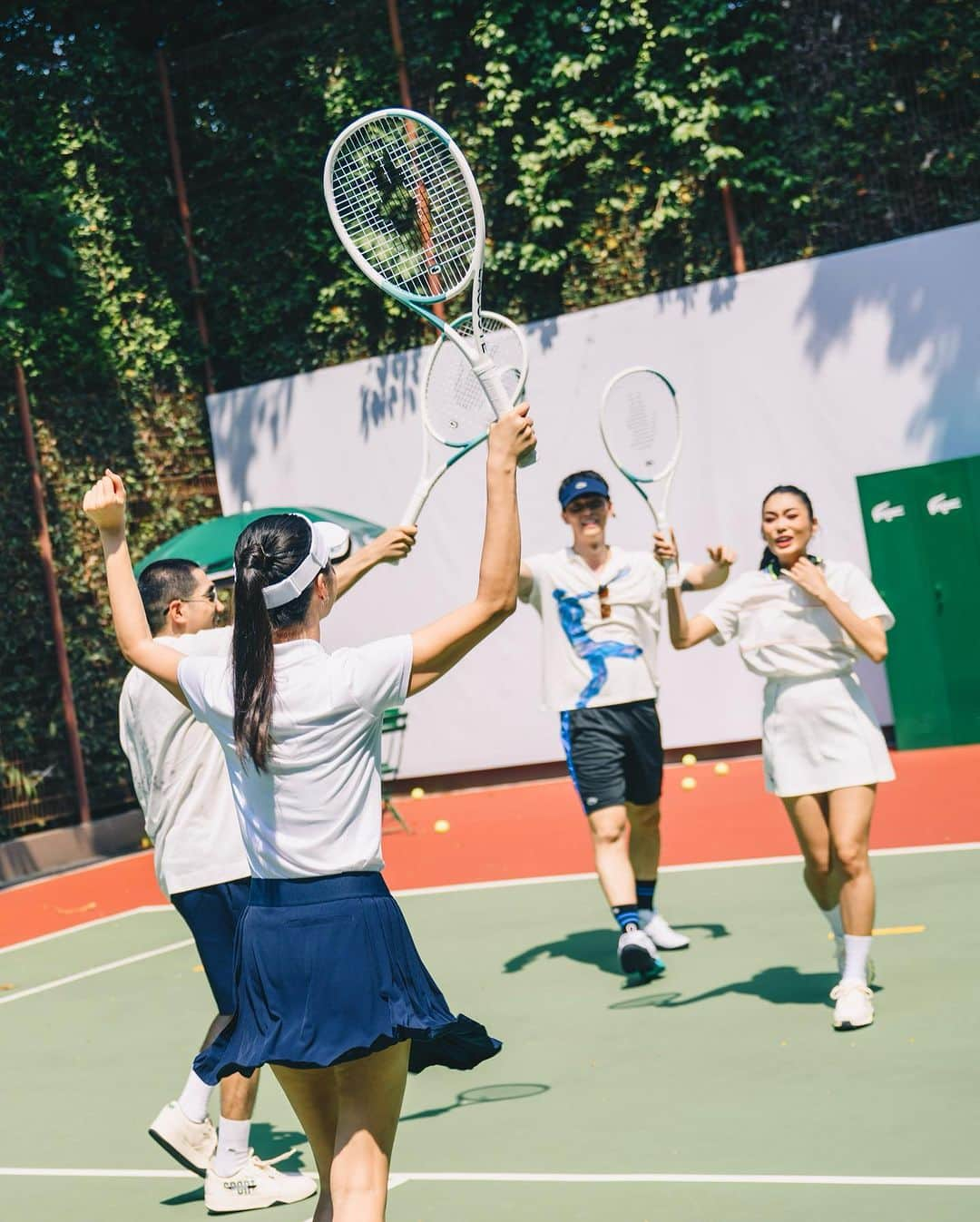 ラライン・シャーさんのインスタグラム写真 - (ラライン・シャーInstagram)「#LacosteCelebrates90  Too much fun at the @lacoste tennis clinic! Happy 90th 🤍  The iconic Lacoste continues to innovate and evolve staying true to its timeless nature. Where sport meets fashion. Forever team #Lacoste 🐊🤍🐊」10月17日 10時45分 - ralineshah