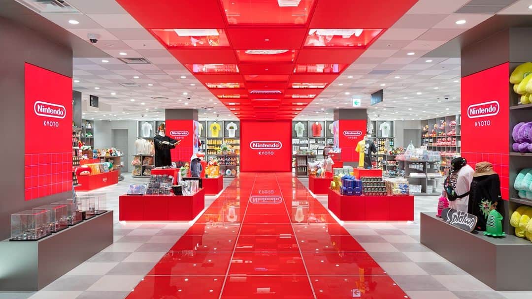 任天堂のインスタグラム：「任天堂の直営オフィシャルストア「Nintendo KYOTO（ニンテンドーキョウト）」が京都髙島屋S.C.［T8］の7階にグランドオープン。 ※混雑時には整理券でご入店の受付を行う場合がございます。くわしくは任天堂直営オフィシャルストア「Nintendo TOKYO/OSAKA/KYOTO」公式Xアカウントをご確認ください。  #NintendoKYOTO #Nintendo #任天堂」