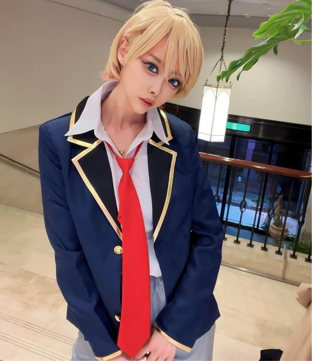 MIUさんのインスタグラム写真 - (MIUInstagram)「2023.10.15 星野アクア💎  #推しの子　#cosplay #コスプレ　#男装」10月17日 11時30分 - miu_sakurai_official