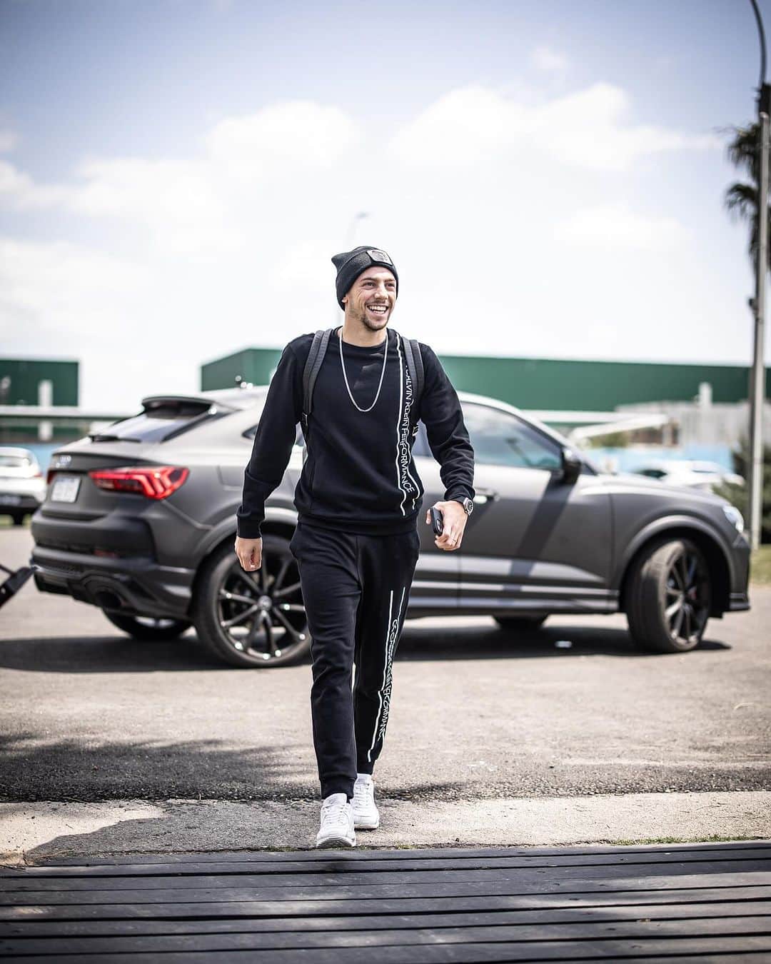 フェデリコ・バルベルデのインスタグラム：「Siempre acompañado @audi_uy   Próximo paso: 🇧🇷   #ElEquipoQueNosUne」