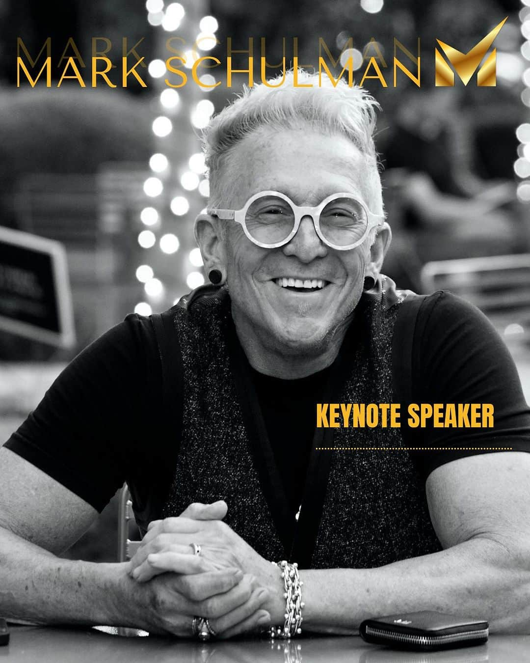 マーク・シュルマンのインスタグラム：「Tap into Your Inner Rockstar!   Get ready to transform your relationships, supercharge your business, and amplify the joy in your LIFE! 🚀  Ready to rock? 🤘  www.markschulman.com  #existloudly #keynotespeaker #powerofattitude #hackingattitude #joinus #speakerlife #rockstar」