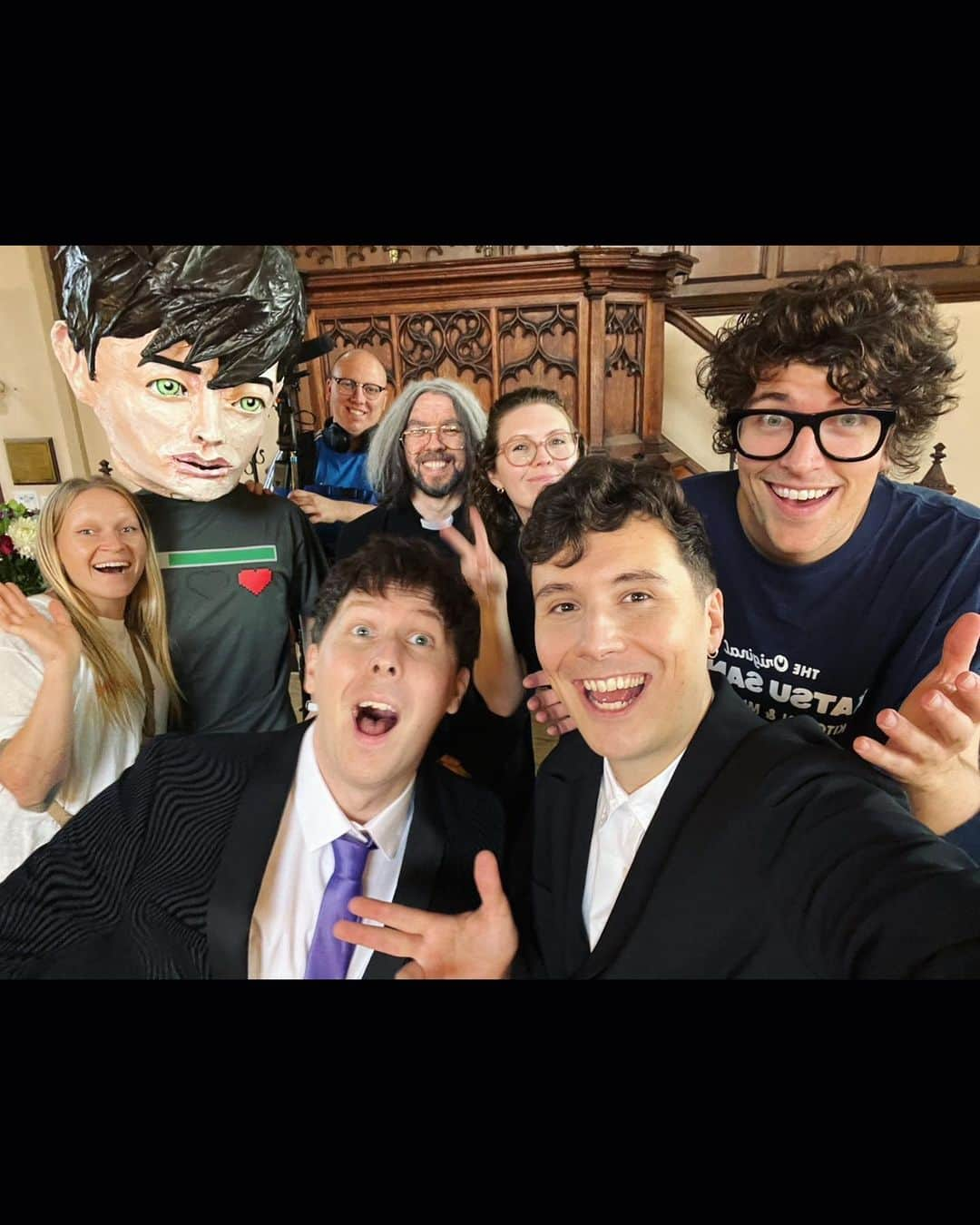 フィル・レスターさんのインスタグラム写真 - (フィル・レスターInstagram)「Putting the fun in funeral!  DAN AND PHIL GAMES IS BACK FROM THE DEAD」10月17日 3時39分 - amazingphil