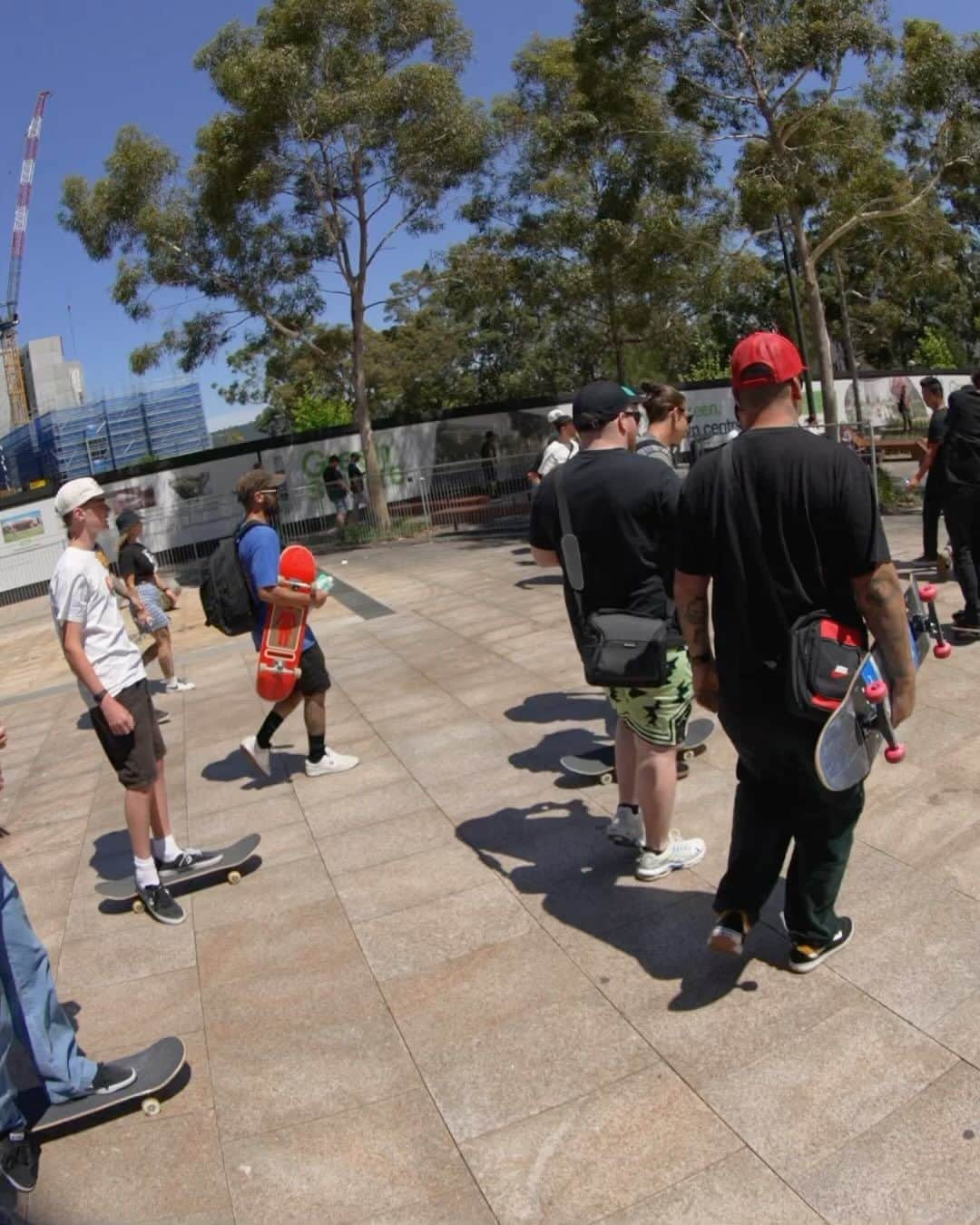 のインスタグラム：「#MonsterSuperTour takes on AUS w/ a HEAVY-hitting crew 💥  Next up📍Melbourne 📆 October 21st  #MonsterEnergy #Skate #Skateboard #Skateboarding #Skate」