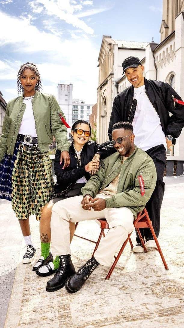 のインスタグラム：「What makes an ICON?  Trailblazers, activists, musicians, streetwear enthusiasts - for sixty years, the MA-1 has been worn as a badge of honor representing counter-culture. The revolutionary jacket is the ORIGINAL. A timeless silhouette.  Alpha teamed up with poet and tastemaker Joekenneth, professional basketball player Didi Richards, musician, DJ, and community organizer King Marie, and fashion industry leader Dao-Yi Chow to show you what an ICON looks like.  #alphaindustries #bomberjacket #MA1」