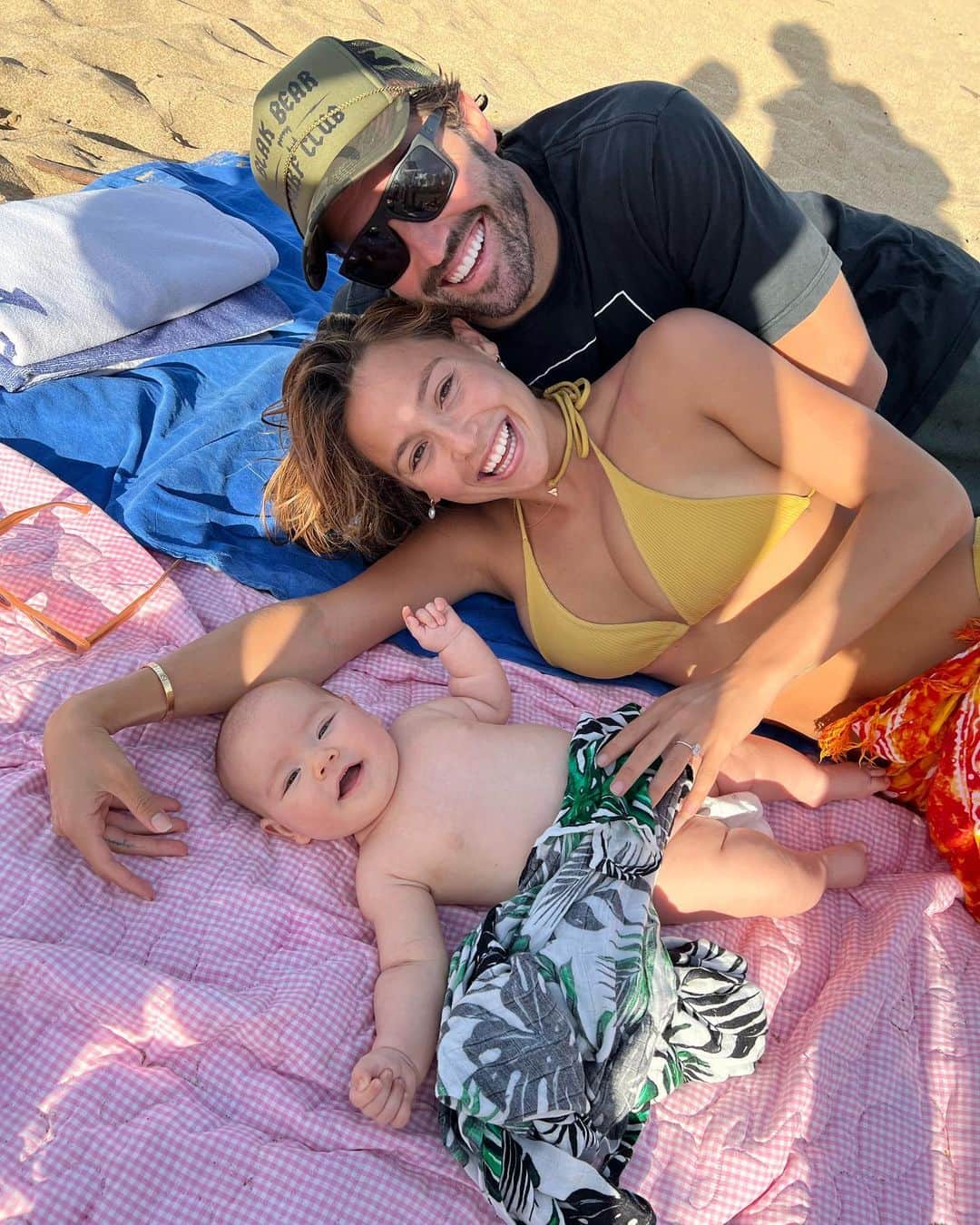 ブロディ・ジェンナーのインスタグラム：「I have been fortunate enough to have known love my entire life, but never like the one I have for my girls. Grateful and fulfilled… 🙏🏼」
