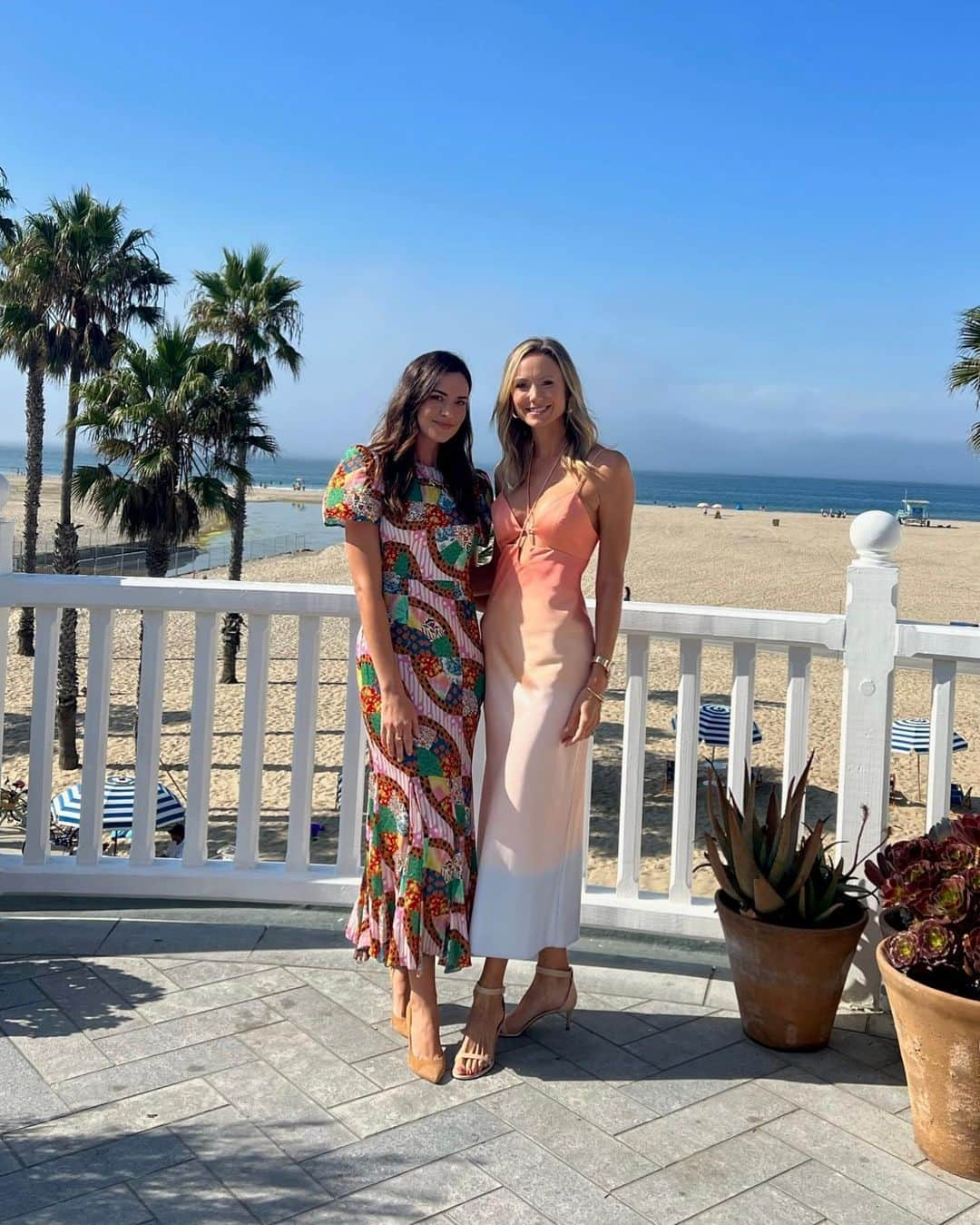 ステイシー・キーブラーさんのインスタグラム写真 - (ステイシー・キーブラーInstagram)「Reunited and it feels so good! A sweet day showering our glowing mom-to-be with love and laughter.🤰💖 @stephaniehartlevinson」10月17日 6時07分 - stacykeibler