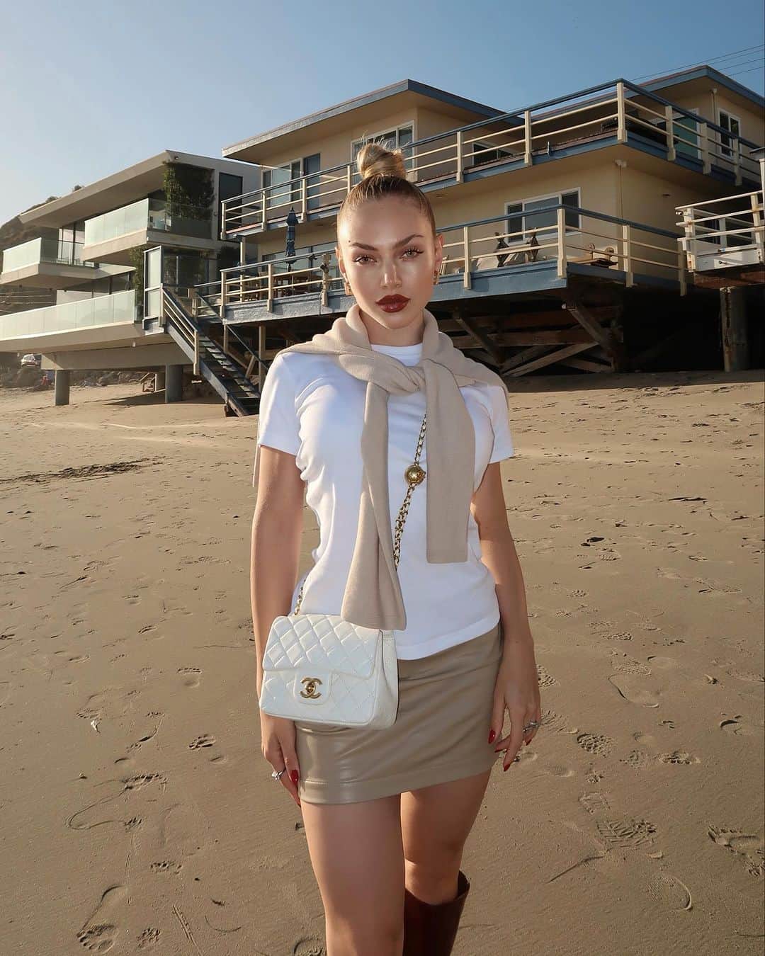 のインスタグラム：「casual beach day」