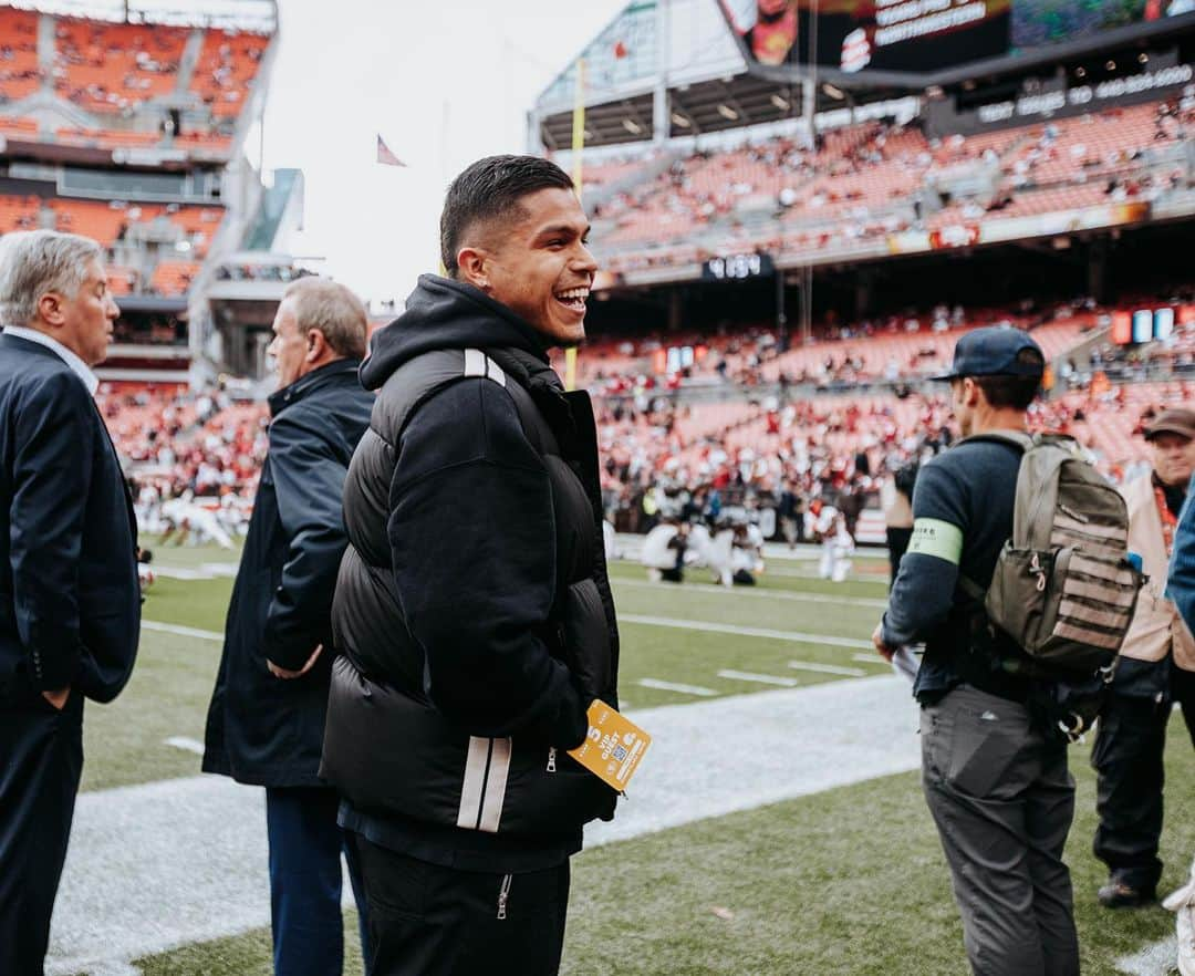 クチョ・エルナンデスさんのインスタグラム写真 - (クチョ・エルナンデスInstagram)「Linda experiencia. 🏈」10月17日 8時02分 - cuchohernandez