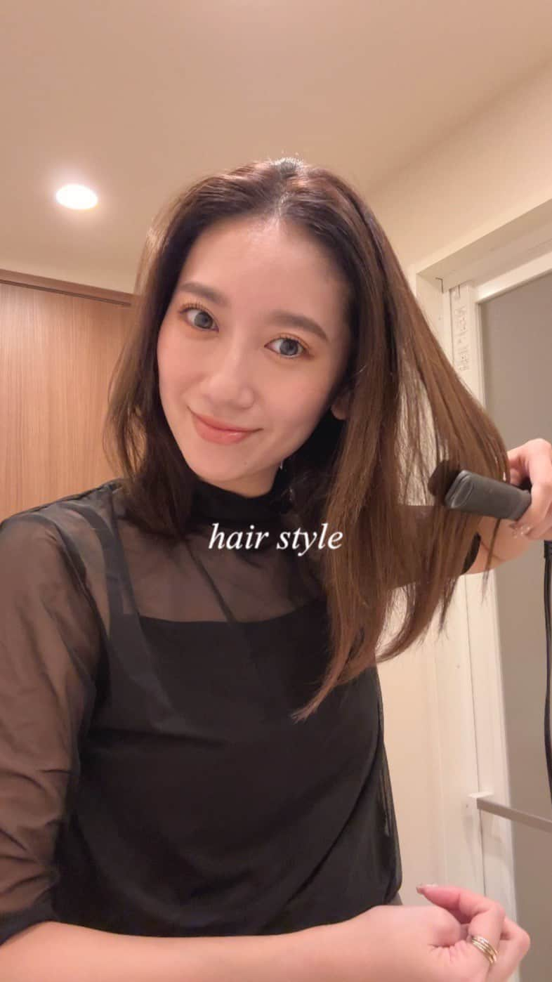 中村望美のインスタグラム：「hair style💇‍♀️~ゆる巻き編~ ご質問でも頂きました巻き髪動画です☺️ ㅤㅤㅤㅤㅤㅤㅤㅤㅤㅤㅤㅤㅤ ㅤㅤㅤㅤㅤㅤㅤㅤㅤㅤㅤㅤㅤ 顔周りはだけコテでニュアンスつけて あとは内巻きでストレートアイロンを当ててます😌 ㅤㅤㅤㅤㅤㅤㅤㅤㅤㅤㅤㅤㅤ ㅤㅤㅤㅤㅤㅤㅤㅤㅤㅤㅤㅤㅤ 女の子の朝の準備は長い🥹🥹 ㅤㅤㅤㅤㅤㅤㅤㅤㅤㅤㅤㅤㅤ ㅤㅤㅤㅤㅤㅤㅤㅤㅤㅤㅤㅤㅤ #hair #hairstyle  #ヘア #ヘアスタイル #ミディアムヘア #巻き髪 #巻き方」