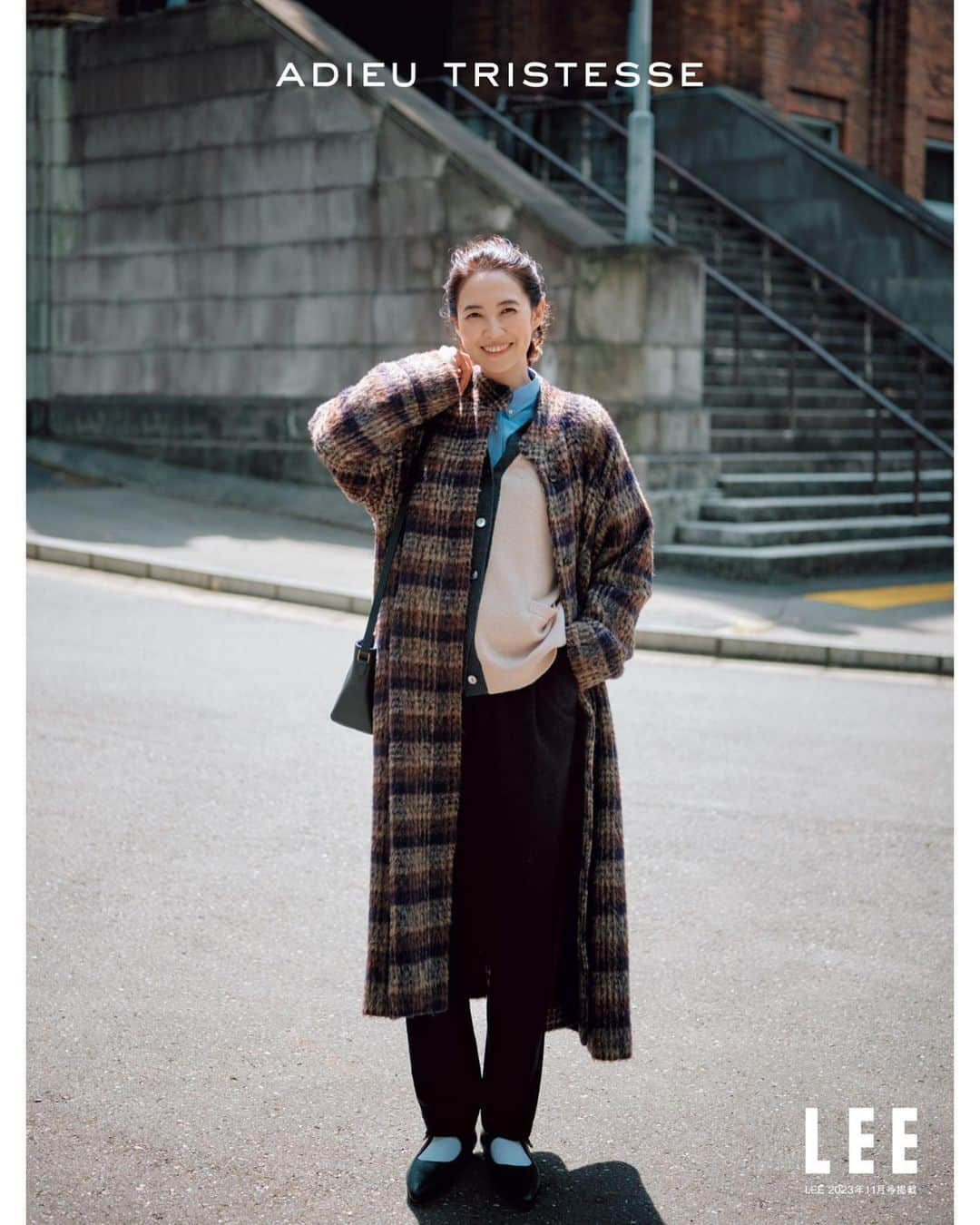 浜島直子さんのインスタグラム写真 - (浜島直子Instagram)「私服です🧡 嘘です🧡 あぁ、このまま走って逃げれば良かった🧡(ドロボー🤣)  撮影した日はまだ真夏だったけど、秋めいた素材と色にすっかりテンションが上がり、みんなであれもいいこれもいいと盛り上がりました✨ (がみちゃんのスタイリングも、さすが！🫶)  LEE11月号のアデュートリステスのページ、ぜひご覧ください🧡 ・ @adieu_tristesse_official  @magazinelee  ・ #アデュートリステス #adieutristesse  #magazinelee  #lee11月号 #アデュートリステスのwebにも載ってます🧡」10月17日 9時37分 - hamaji_0912