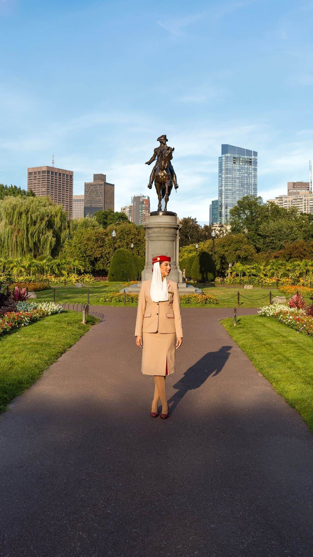 エミレーツ航空のインスタグラム：「Uncover the essence of American history in the heart of Boston.   From the Freedom Trail to Fenway Park, Boston is a tapestry of culture and character. 🏟   #Emirates #FlyBetter」