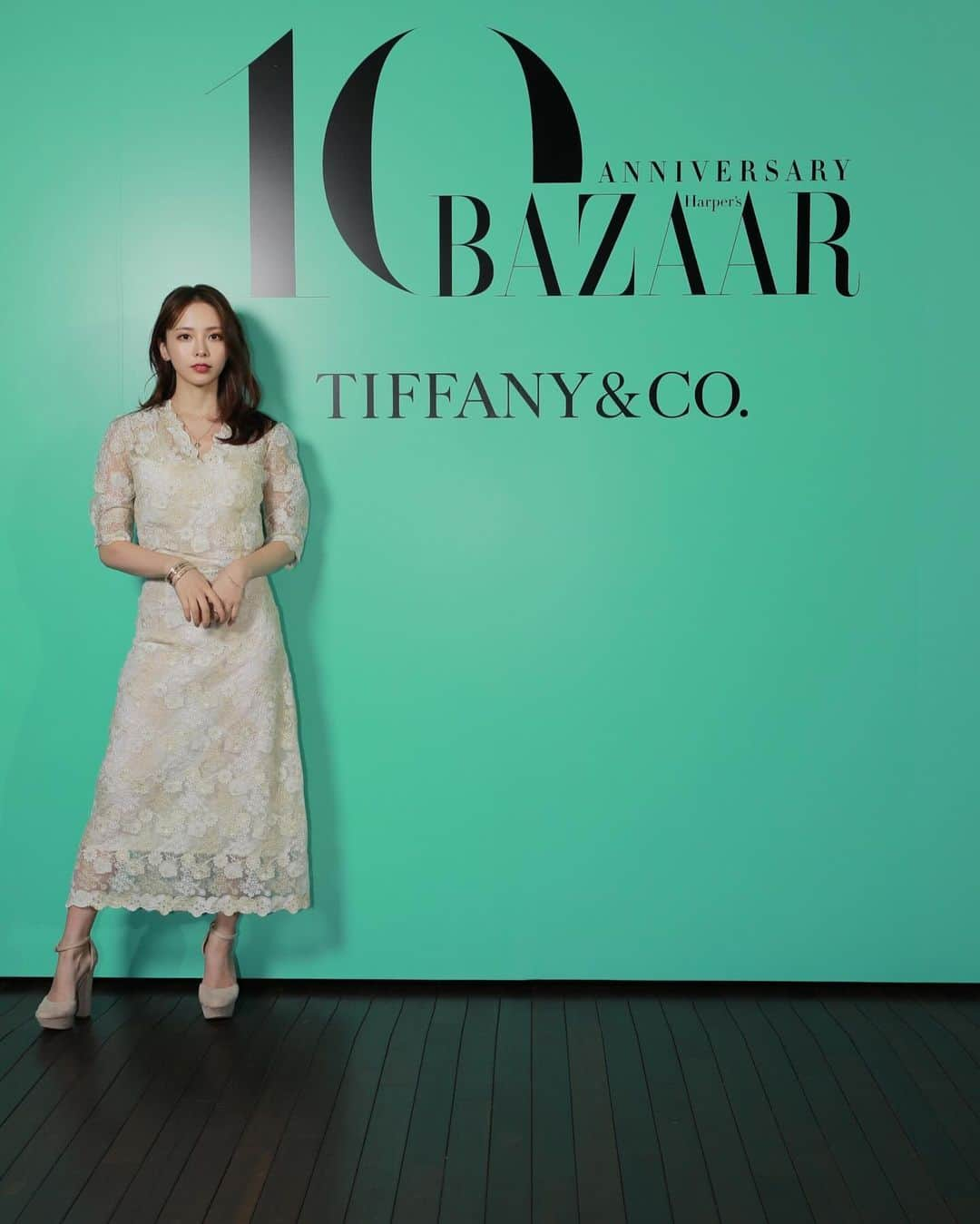 西村歩乃果さんのインスタグラム写真 - (西村歩乃果Instagram)「【Harper‘s BAZAAR 10th Anniversary Event】 にいってきました☺️  ランウェイみんなキラキラしてて素敵だった💓  @harpersbazaarjapan #HarpersBAZAAR #HarpersBAZAARjapan #Bazaarjapan10 #WOMENontheFrontier」10月17日 20時28分 - honoka.n28