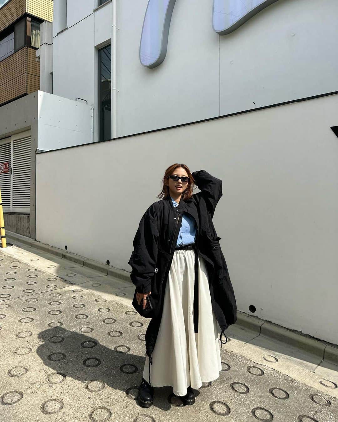 鈴本美愉さんのインスタグラム写真 - (鈴本美愉Instagram)「. 発売中の @muleau_official 新作💟 Unisex Mods Coat/Black Buckle Flare Skirt/Ivory Heart Code Necklace  Unisex Mods Coat/Blackは残りわずかです✨」10月17日 20時23分 - suzumotomiyu125